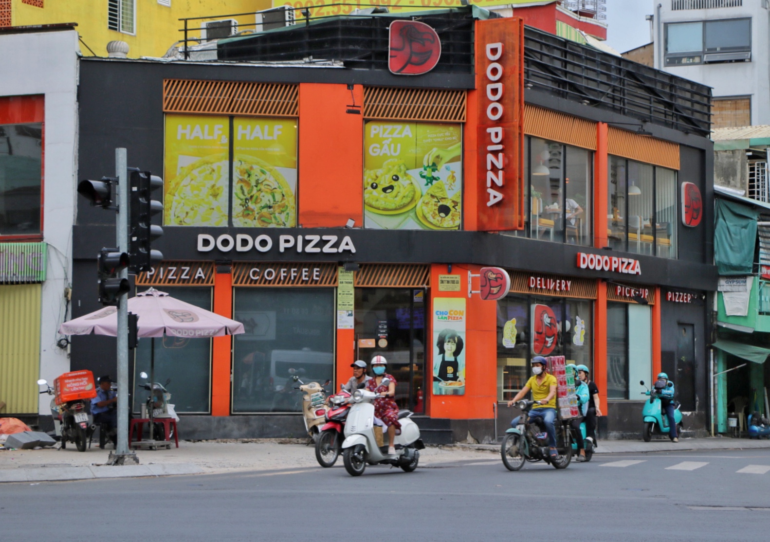 Chuỗi pizza nổi tiếng đóng cửa toàn bộ chi nhánh ở TP.HCM: Khách quen nuối tiếc Chuỗi pizza nổi tiếng đóng cửa toàn bộ chi nhánh ở TP.HCM: Khách quen nuối tiếc