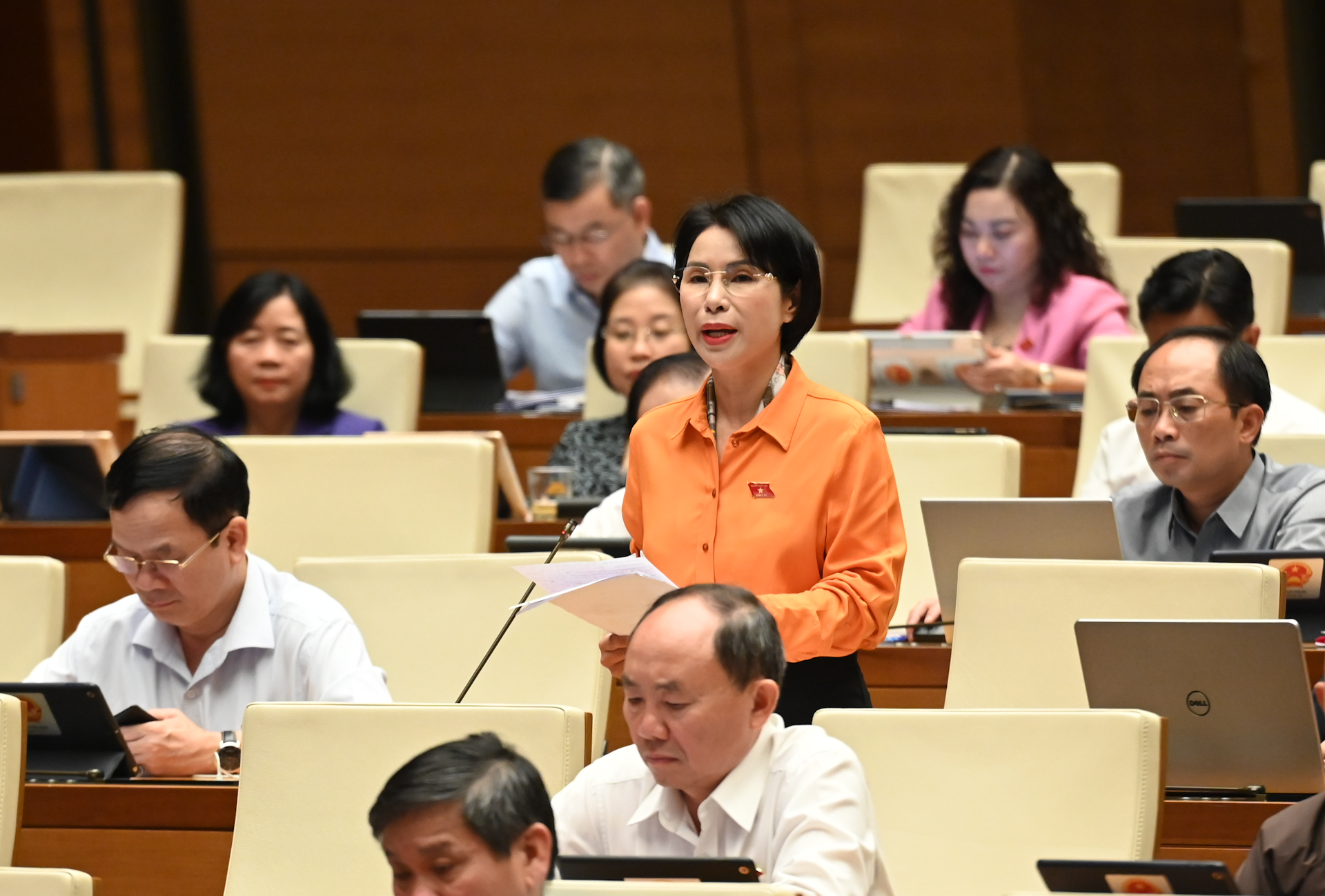 Đề xuất chuyển 5 triệu hộ kinh doanh thành doanh nghiệp từ 2026- Ảnh 1. Đề xuất chuyển 5 triệu hộ kinh doanh thành doanh nghiệp từ 2026- Ảnh 1.