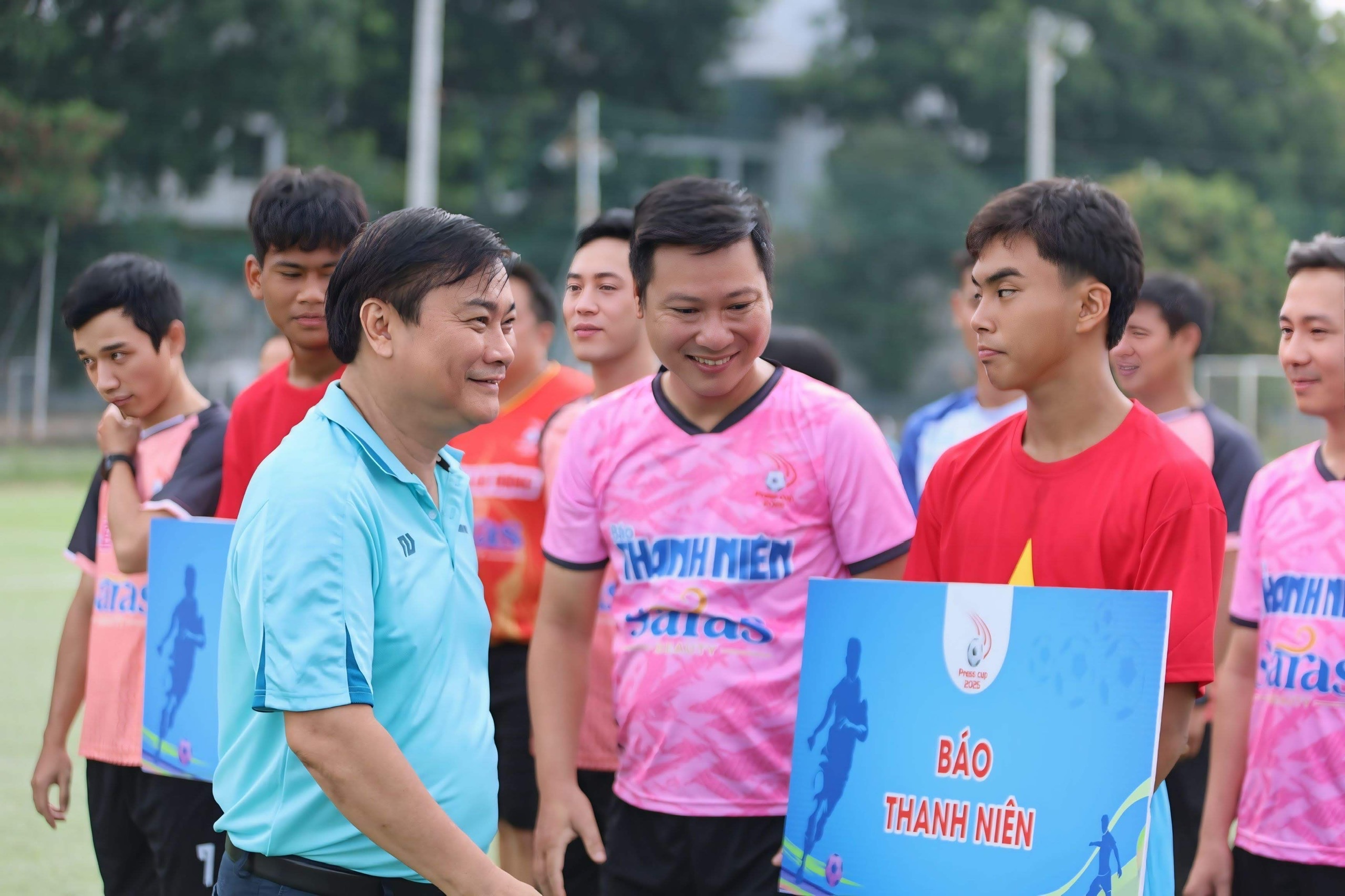 Press Cup 2025: Báo Thanh Niên xuất quân thắng lợi- Ảnh 5. Press Cup 2025: Báo Thanh Niên xuất quân thắng lợi- Ảnh 5.