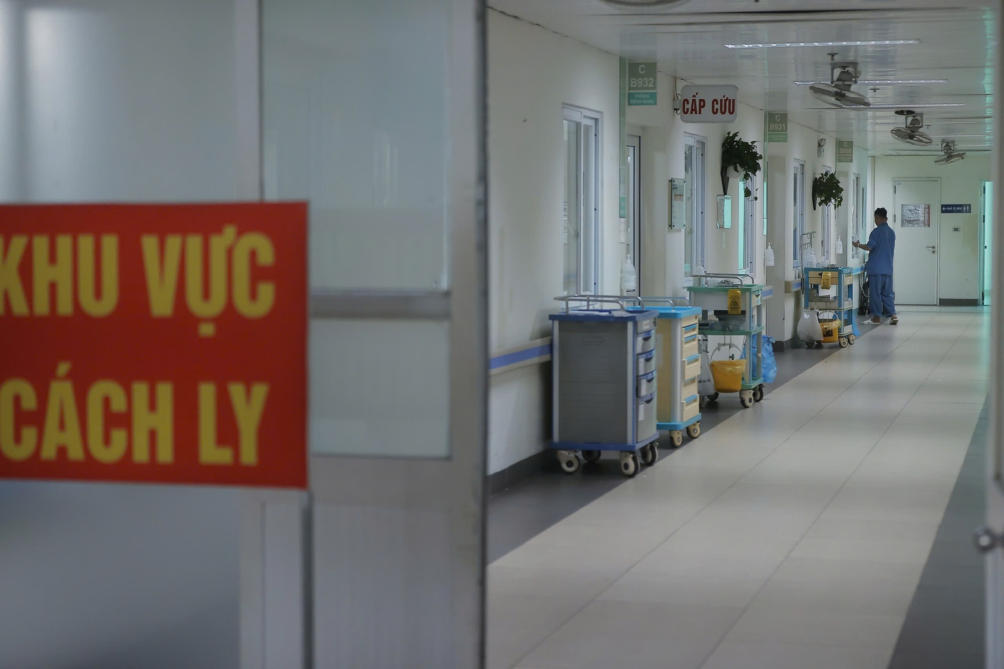Hà Nội ghi nhận các ca bệnh Covid-19 nặng - Ảnh 1.