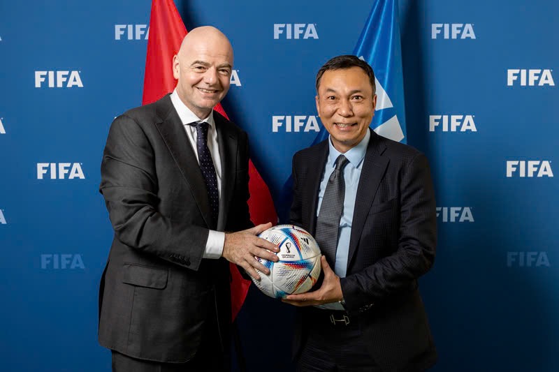 Chủ tịch FIFA nói lời đặc biệt về đội CAHN và Buriram United trước chung kết lịch sử Chủ tịch FIFA nói lời đặc biệt về đội CAHN và Buriram United trước chung kết lịch sử