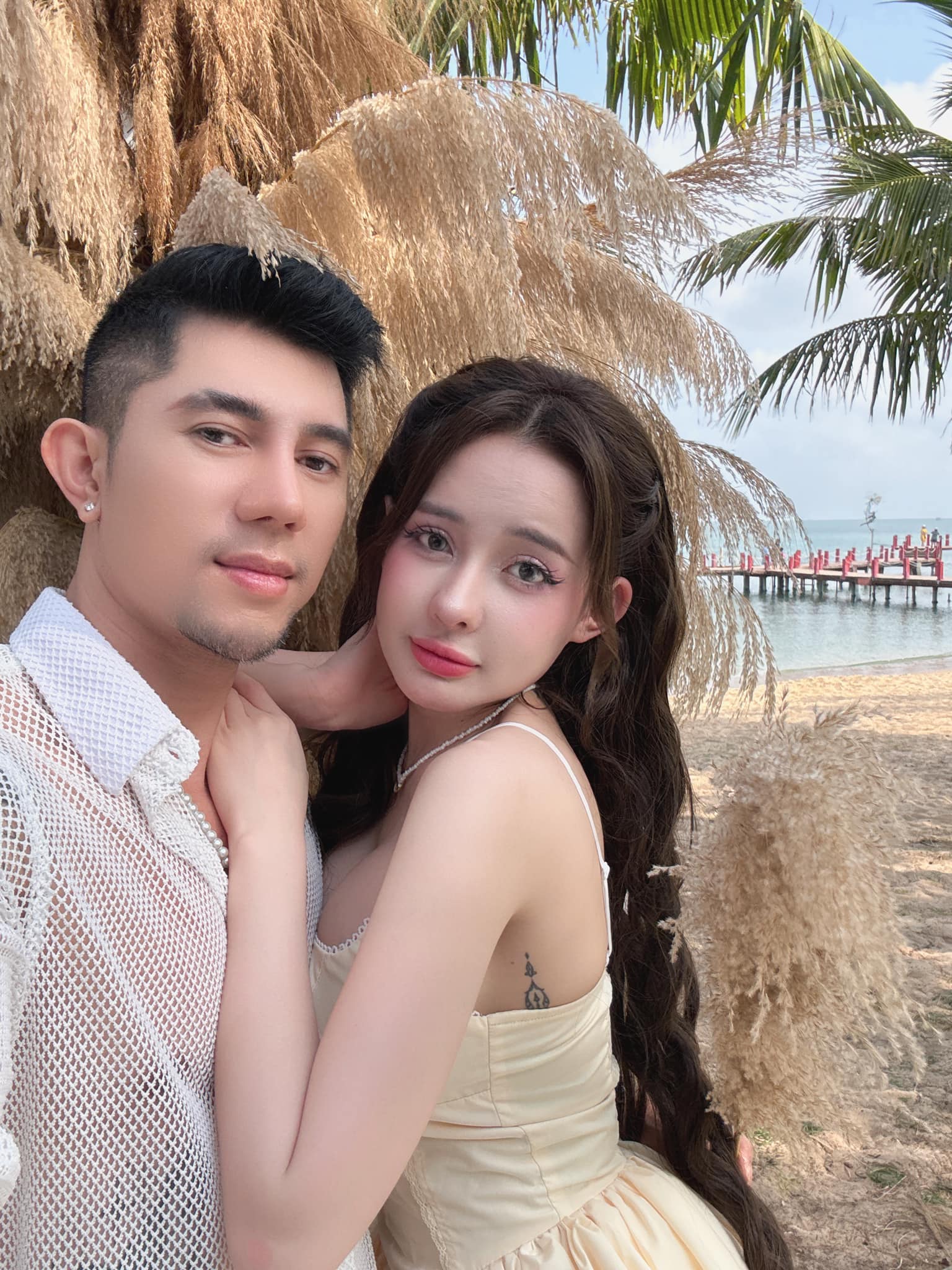 Mặc phản cảm và loạt ồn ào của hot girl Ngân 98- Ảnh 5.