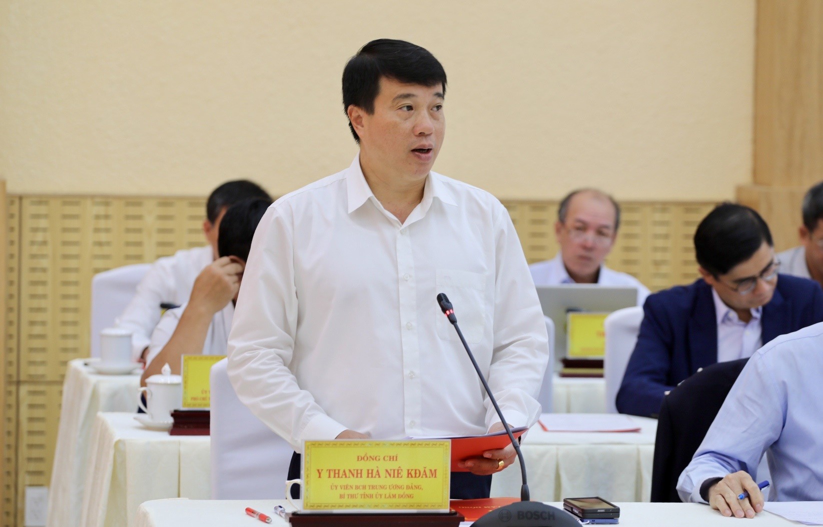 Sáp nhập tỉnh Lâm Đồng phải công tâm, khách quan, minh bạch khi bố trí cán bộ - Ảnh 4. Sáp nhập tỉnh Lâm Đồng phải công tâm, khách quan, minh bạch khi bố trí cán bộ - Ảnh 4.