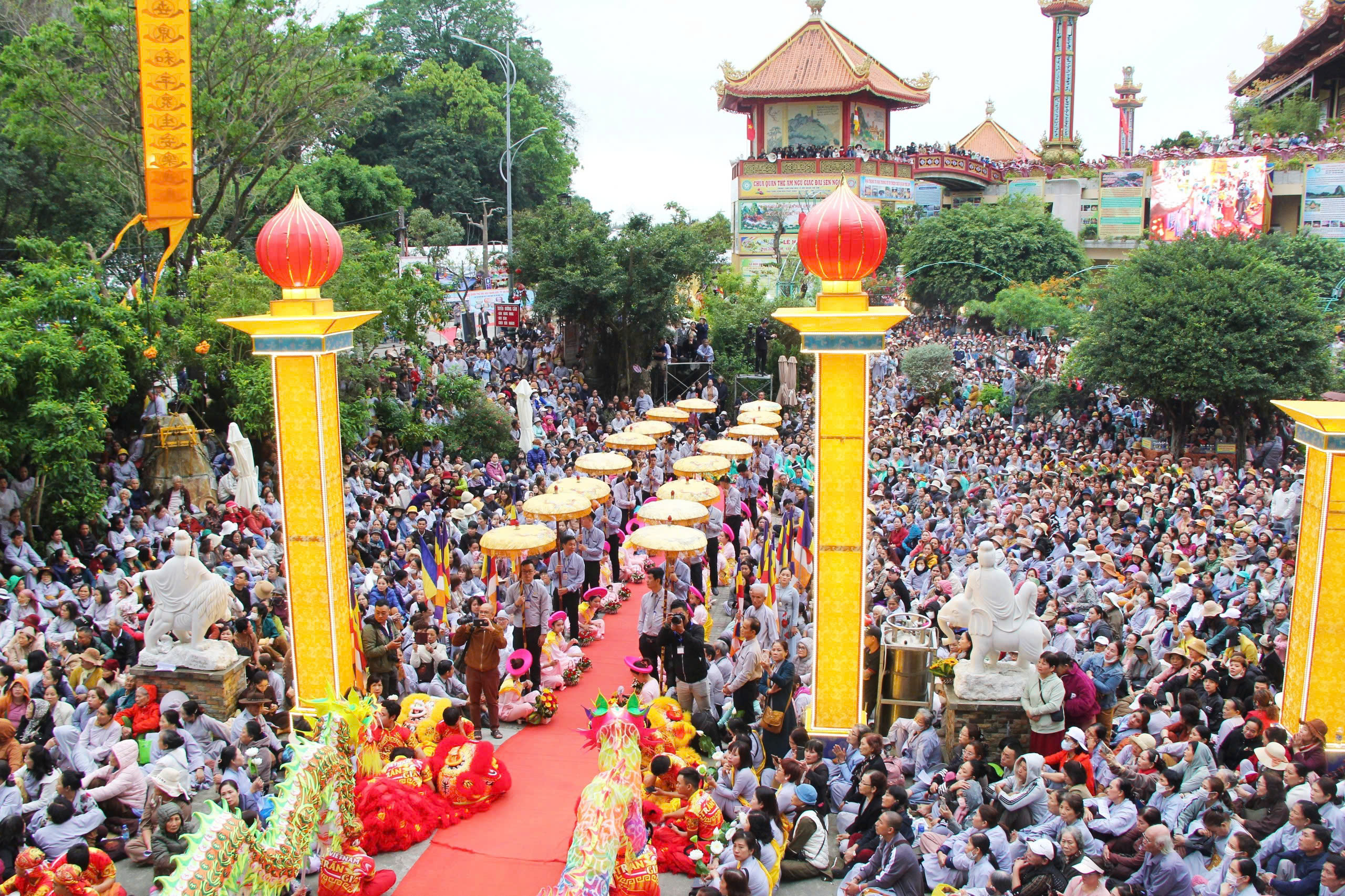Ngôi chùa kỳ bí dưới chân Ngũ Hành Sơn nơi tôn trí xá lợi Phật- Ảnh 8. Ngôi chùa kỳ bí dưới chân Ngũ Hành Sơn nơi tôn trí xá lợi Phật- Ảnh 8.