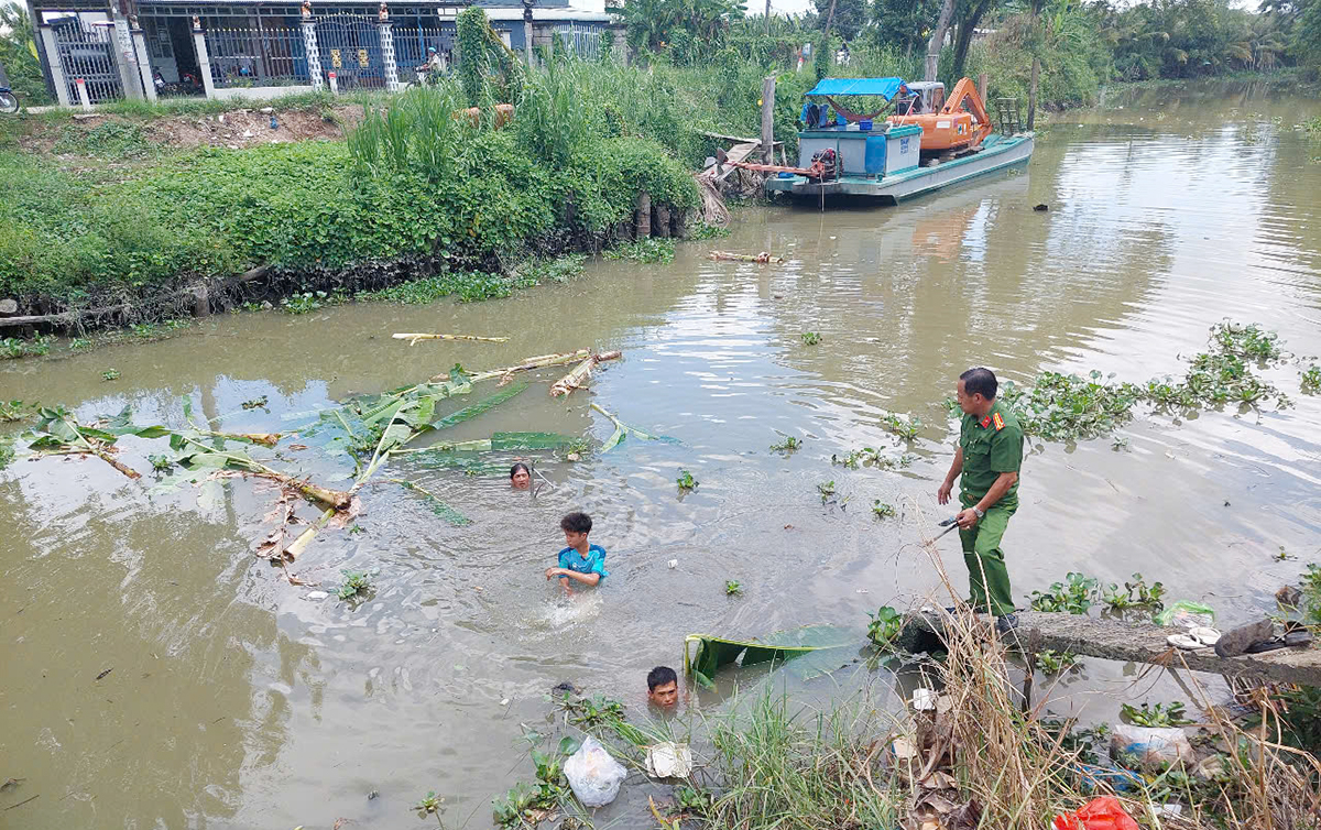 An Giang: Bắt thêm nghi phạm thứ 2 trong vụ giết người do mẫu thuẫn tình cảm - Ảnh 3.