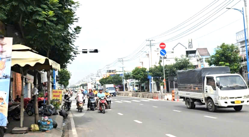 Đoạn đường bất ổn ở TP.HCM: Vượt đèn đỏ, chạy ngược chiều ‘như cơm bữa’