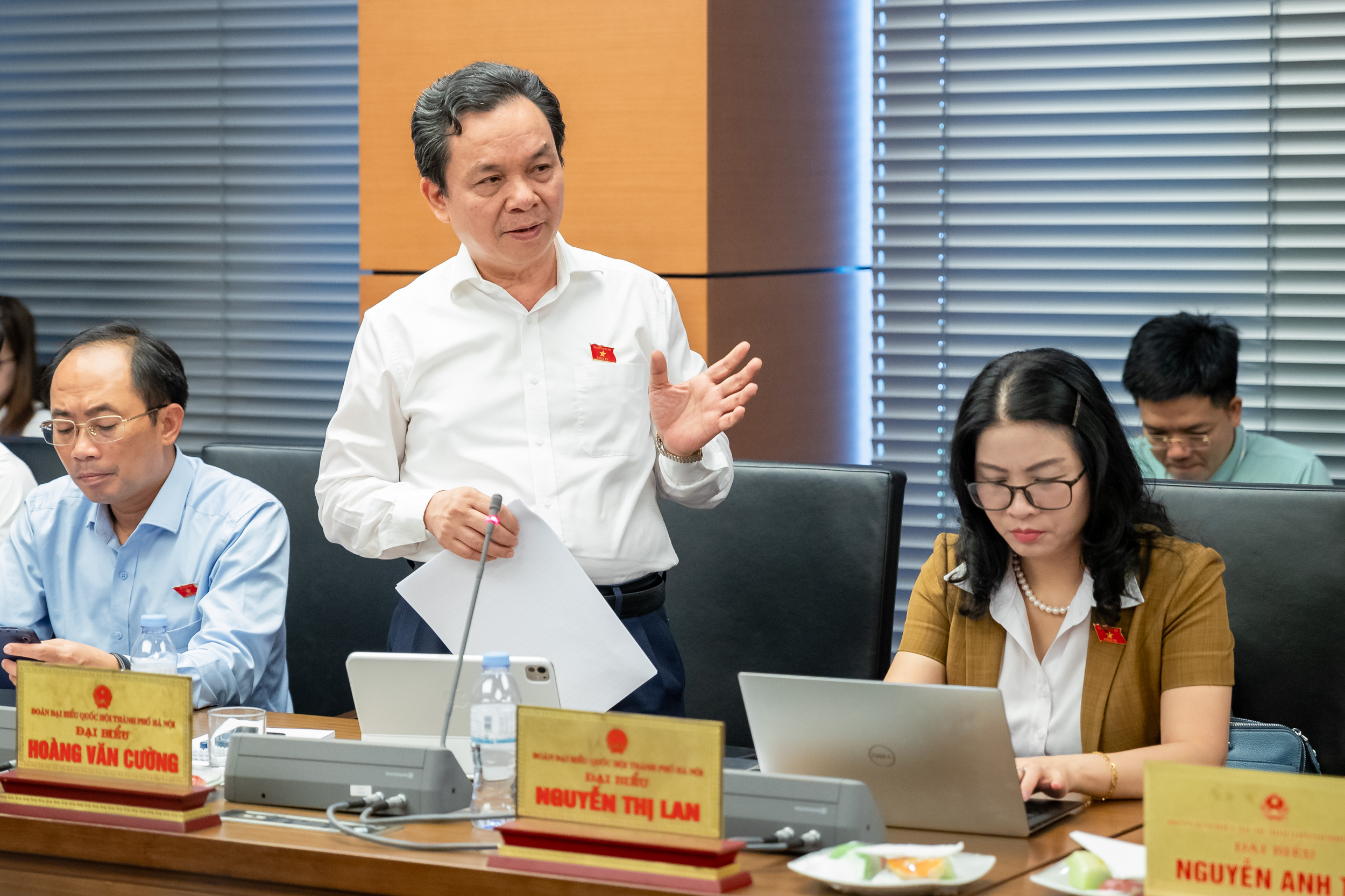Tháo gỡ cho 2.200 dự án, đất đai đang ‘chôn’ 5,9 triệu tỉ Tháo gỡ cho 2.200 dự án, đất đai đang ‘chôn’ 5,9 triệu tỉ