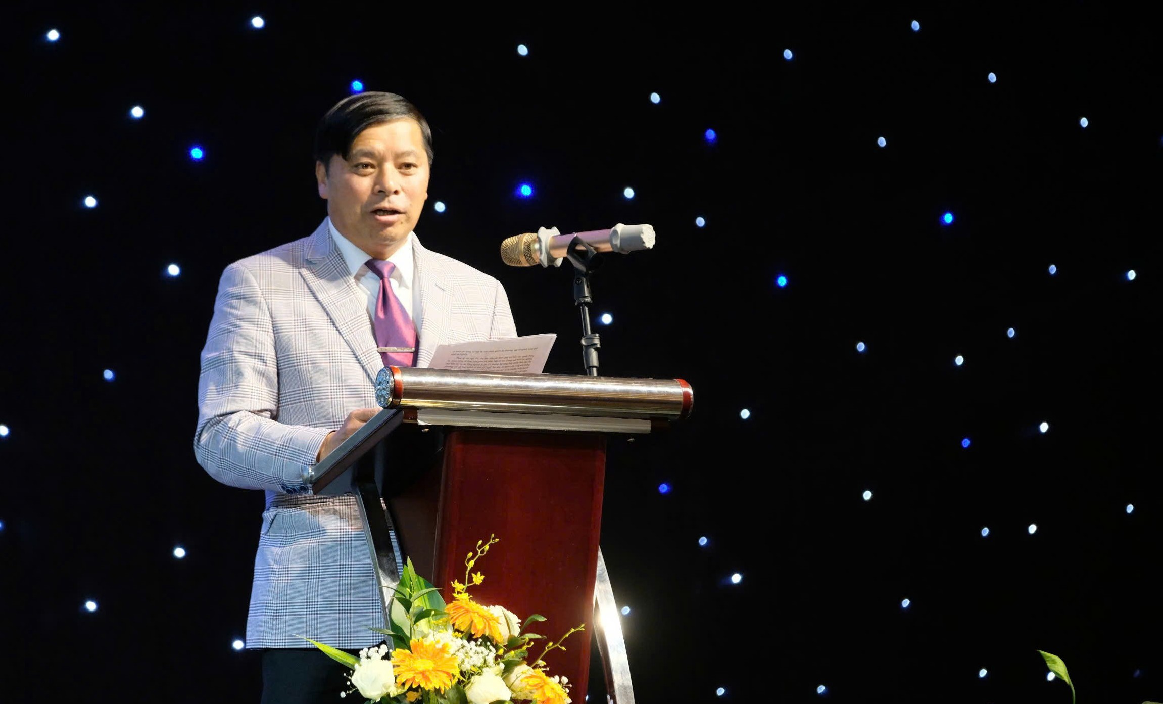 Lâm Đồng hướng tới phát triển báo chí hiện đại , nhân văn và chuyên nghiệp - Ảnh 4. Lâm Đồng hướng tới phát triển báo chí hiện đại , nhân văn và chuyên nghiệp - Ảnh 4.