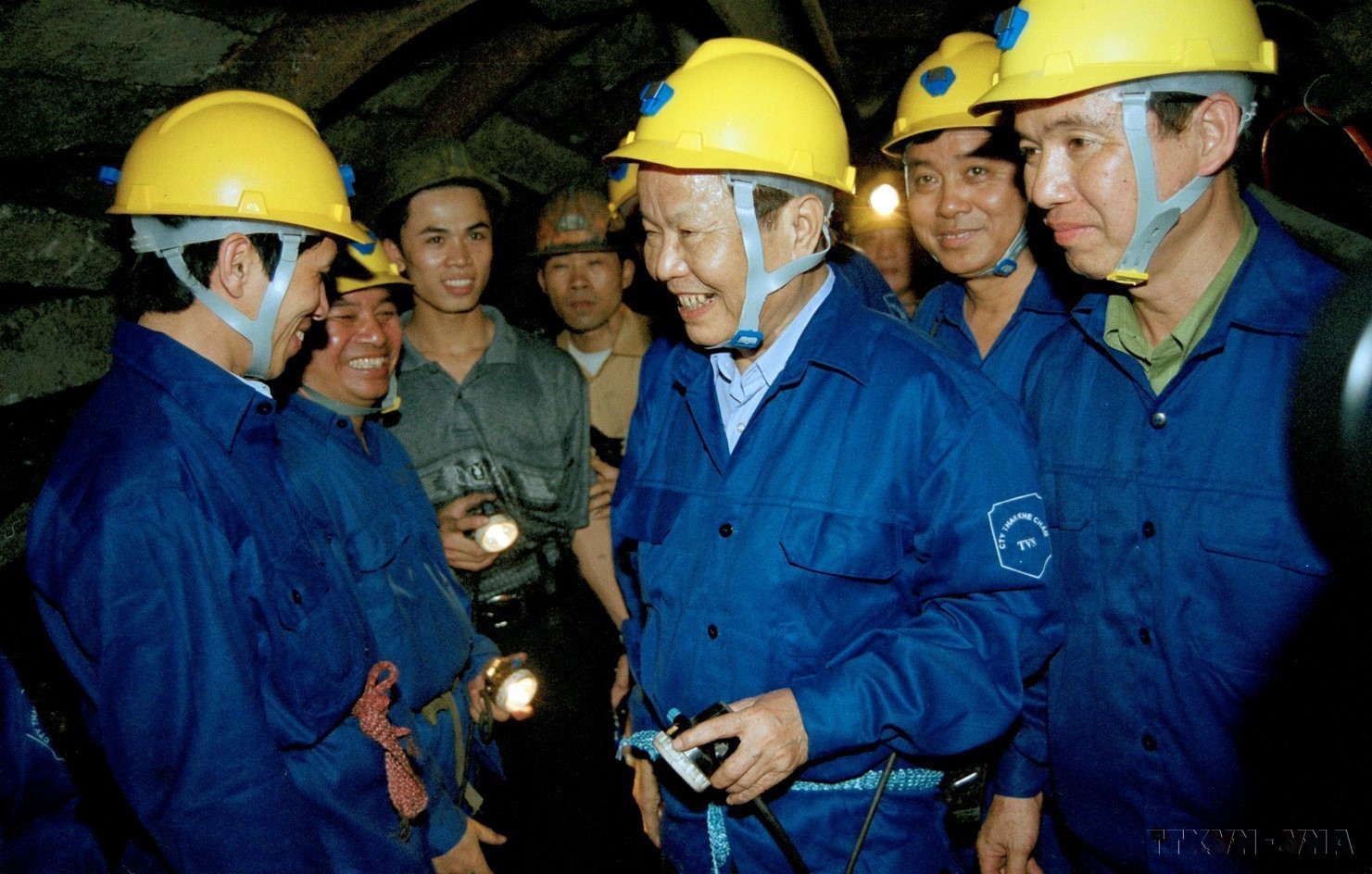 Nguyên Chủ tịch nước Trần Đức Lương – Người có nhiều đóng góp quan trọng cho sự nghiệp đổi mới Nguyên Chủ tịch nước Trần Đức Lương – Người có nhiều đóng góp quan trọng cho sự nghiệp đổi mới