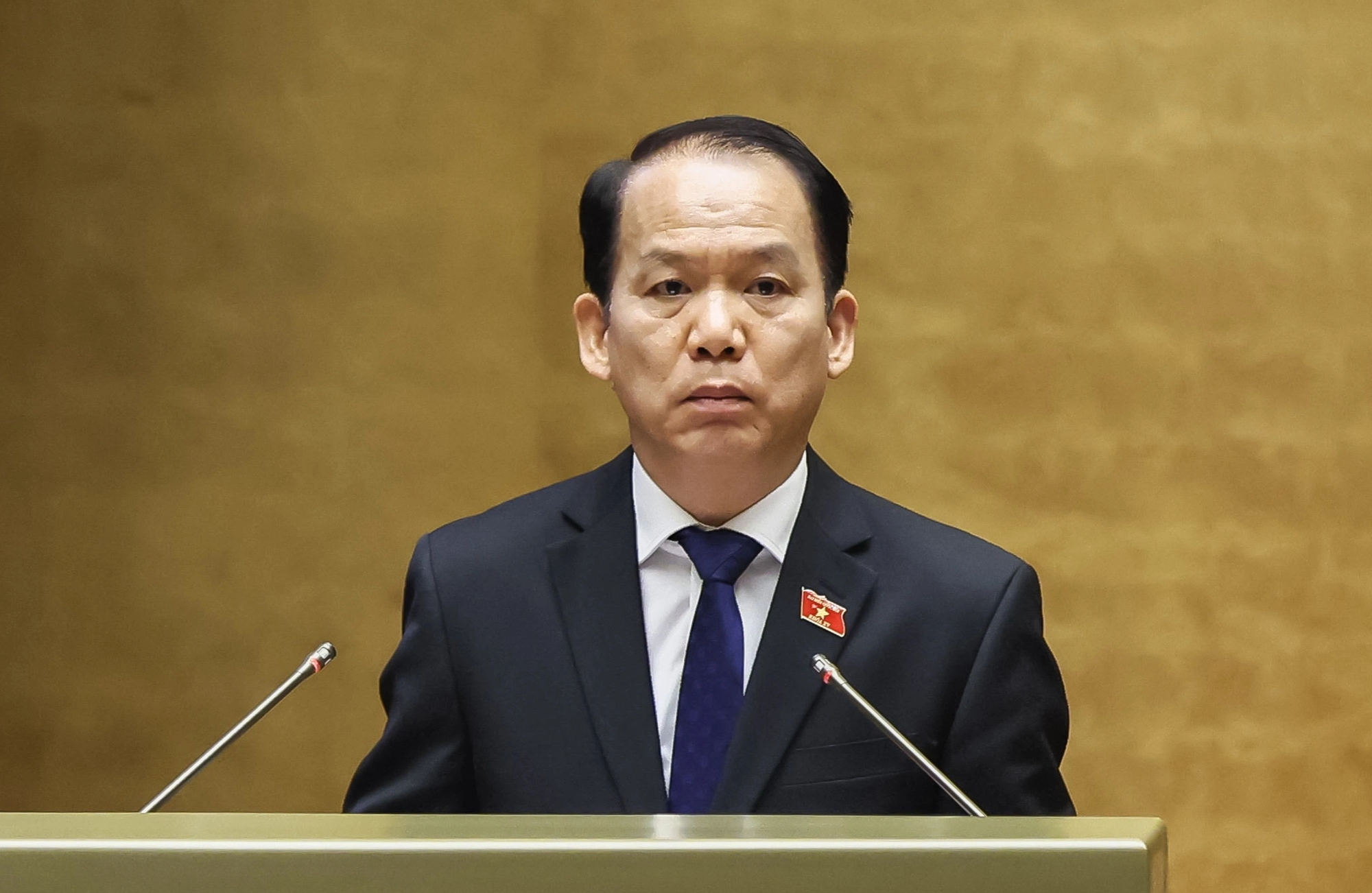 Bộ Công an nhận chuyển giao người đang chấp hành án phạt tù từ nước ngoài - Ảnh 2.