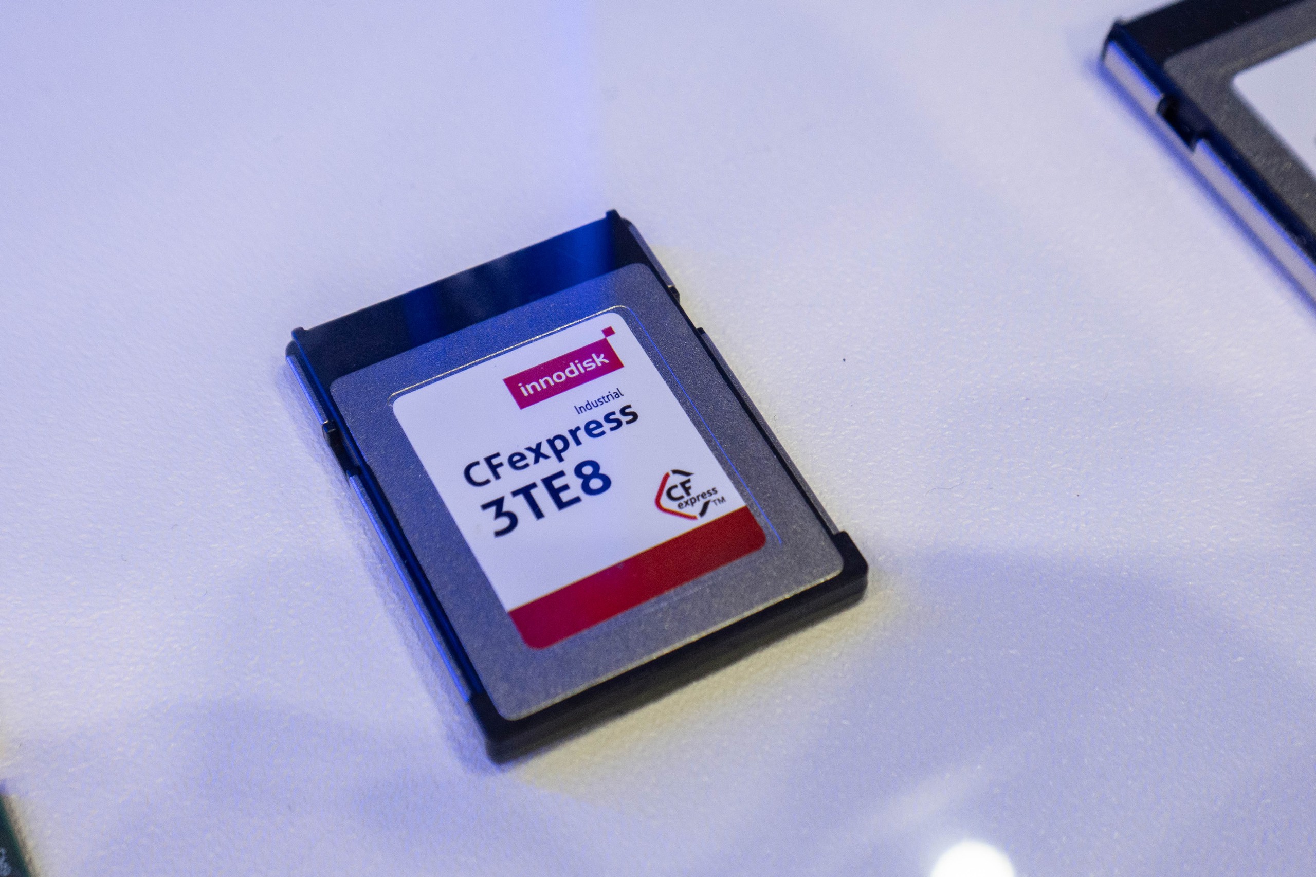 Innodisk đẩy mạnh chiến lược AI biên tại Computex 2025 - Ảnh 6.