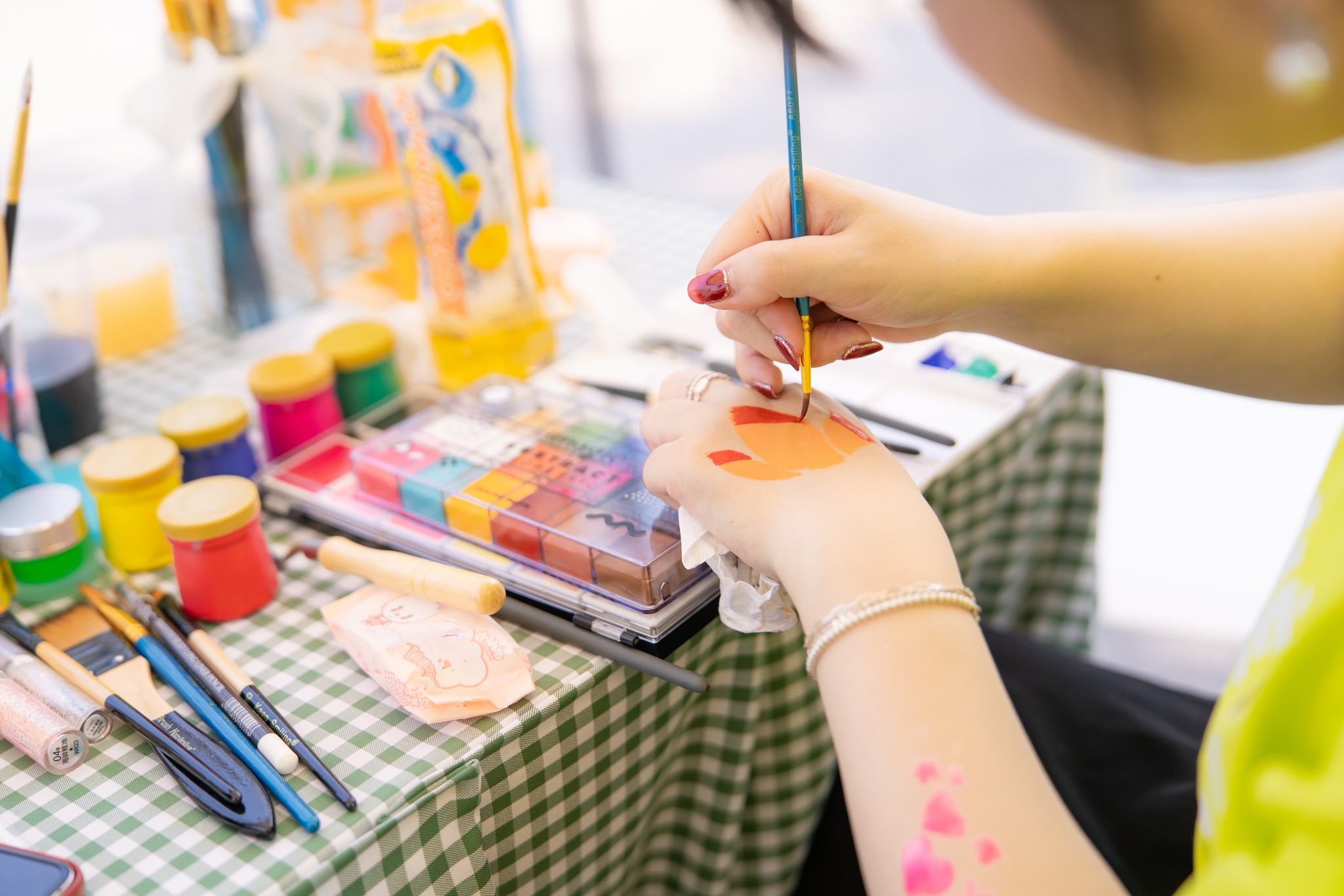 Giải phóng đôi chân, trải nghiệm rực rỡ tại Lễ hội mùa hè Eco Central Park 2025 - Ảnh 5.