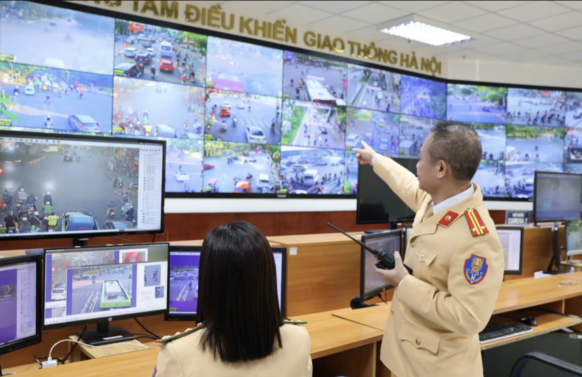 Bị phạt nguội vì trùng biển số, tài xế phải làm gì để không 'mất tiền oan'? Bị phạt nguội vì trùng biển số xe phải làm gì để không mất tiền oan? - Ảnh 2.