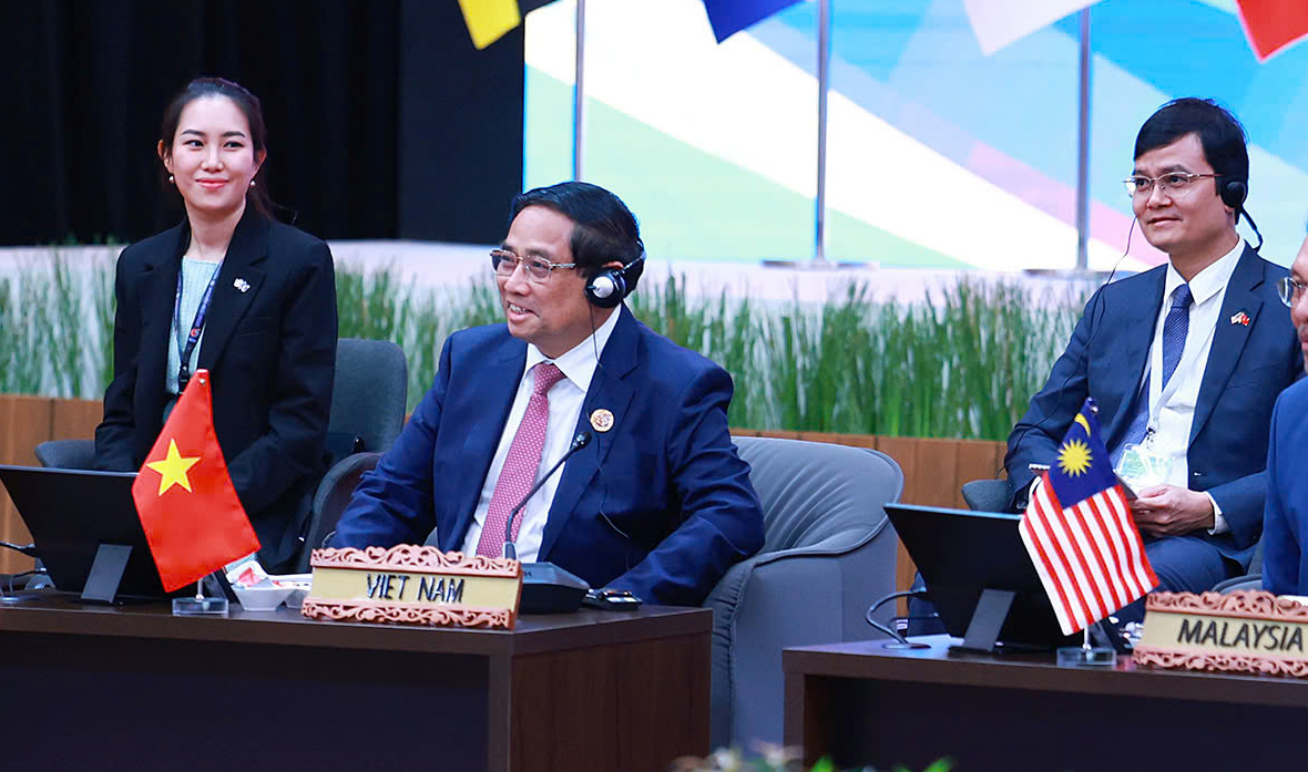 Thủ tướng Phạm Minh Chính dự phiên Đối thoại của lãnh đạo với thanh niên ASEAN - Ảnh 1.