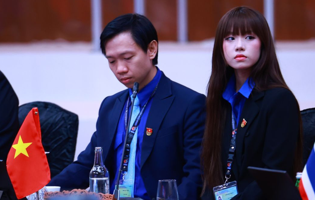 Thủ tướng Phạm Minh Chính dự phiên Đối thoại của lãnh đạo với thanh niên ASEAN - Ảnh 2.