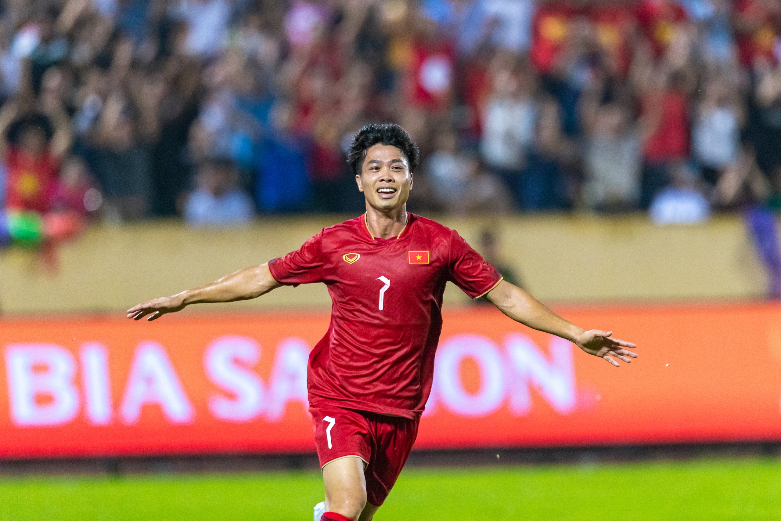 Công Phượng sẽ tái hợp với Tiến Linh như thế nào?- Ảnh 3. Công Phượng sẽ tái hợp với Tiến Linh như thế nào?- Ảnh 3.