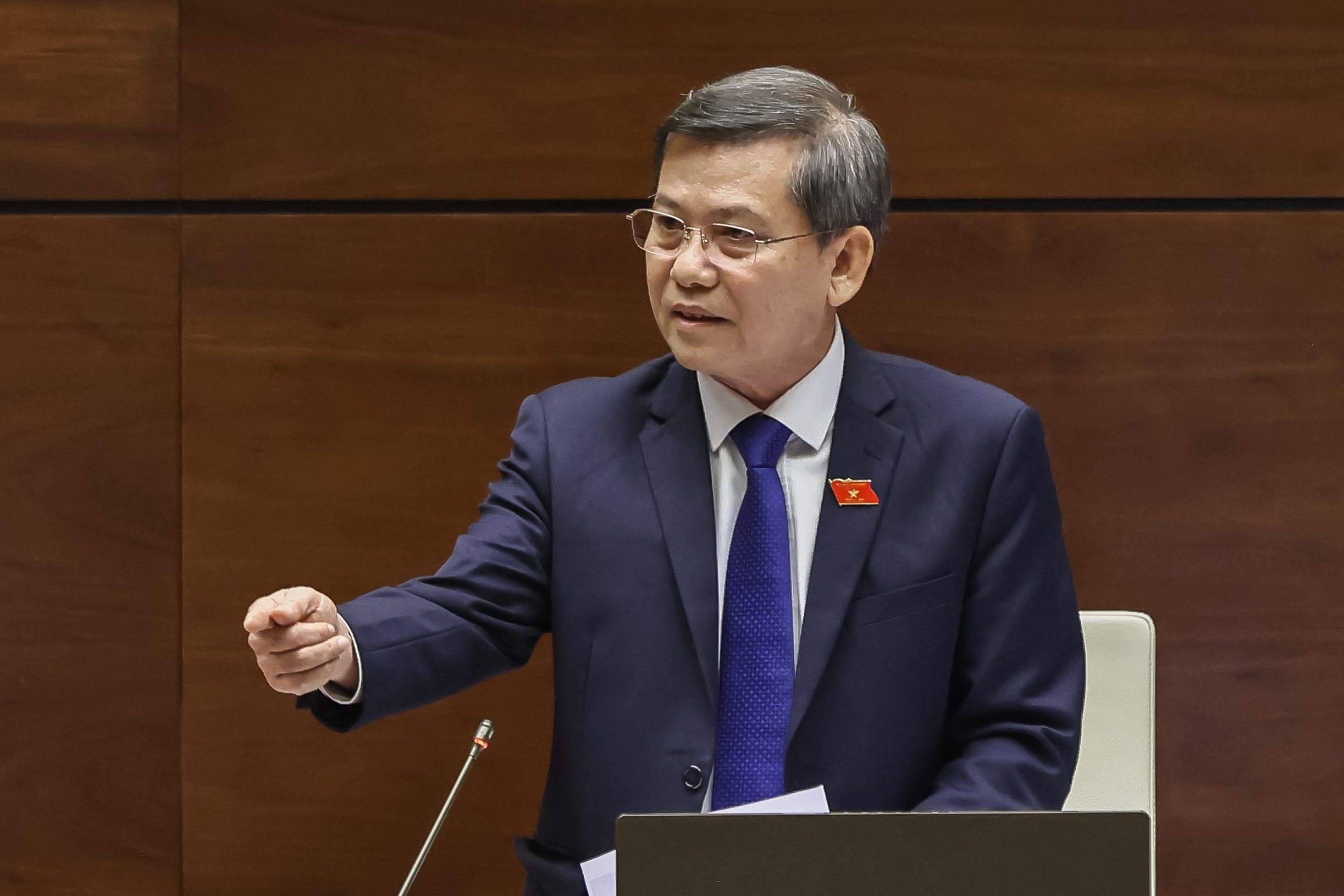 500 Lần chủ tịch tỉnh ra tòa: Thách thức trong điều hành chính quyền - Ảnh 2. 500 Lần chủ tịch tỉnh ra tòa: Thách thức trong điều hành chính quyền - Ảnh 2.