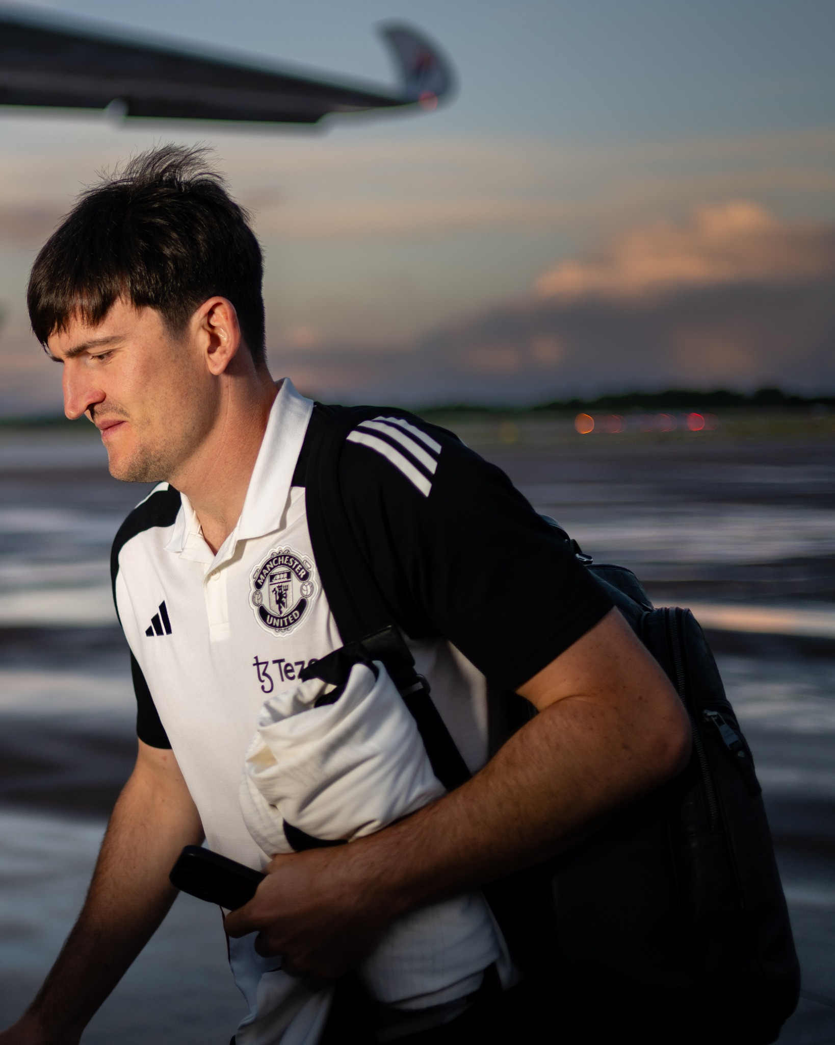 M.U chốt đội hình mạnh so tài Hoàng Đức, Hai Long: Có Bruno Fernandes - Ảnh 4.