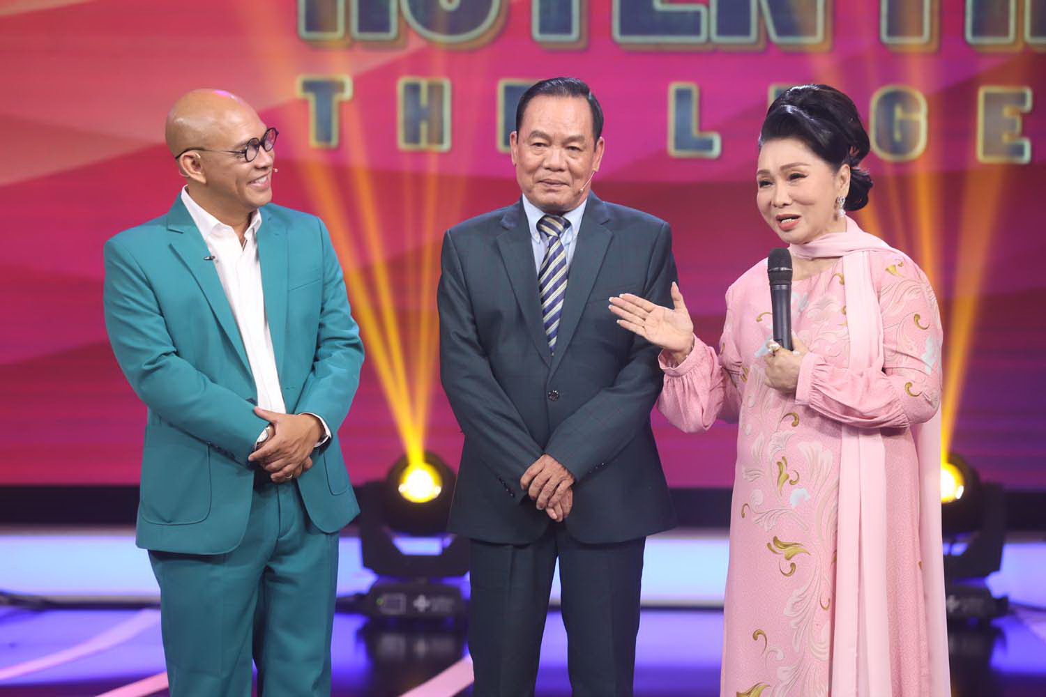 ศิลปินแห่งชาติ ธันห์ ไห่ เสียชีวิตแล้ว - ภาพที่ 2 NSND Thanh Hải qua đời- Ảnh 2.