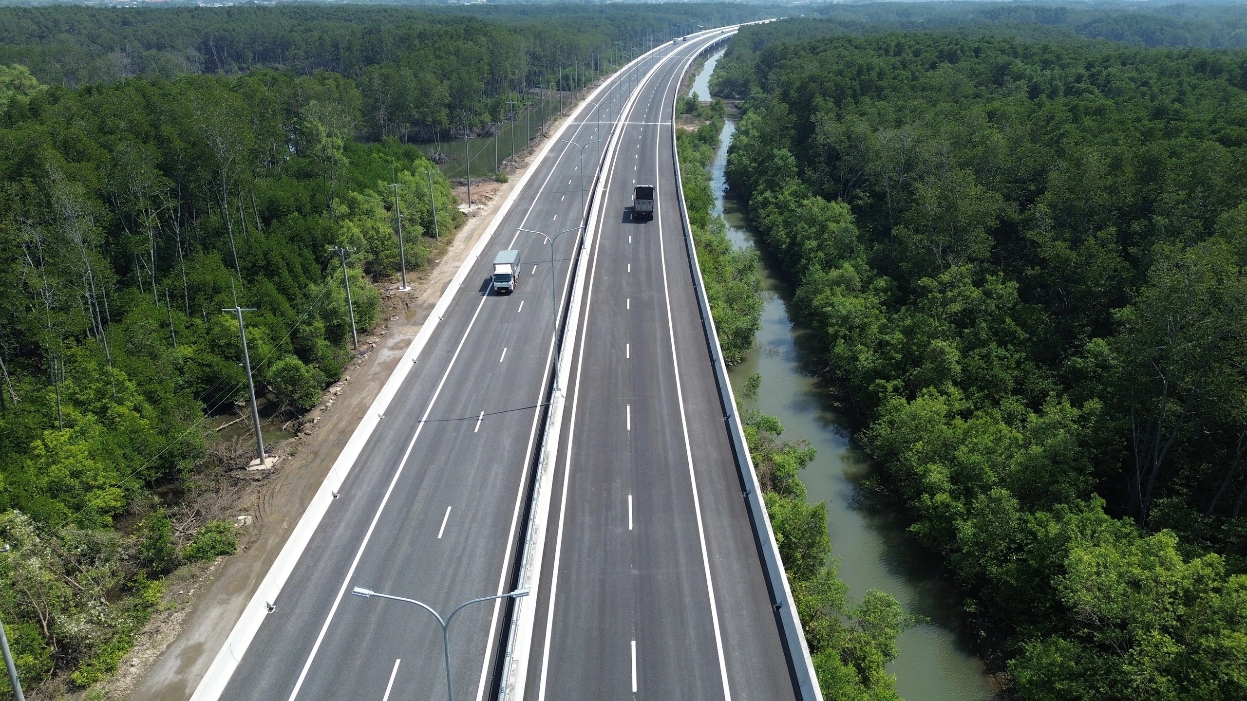 Đấu thầu, vướng ở đâu?- Ảnh 1.