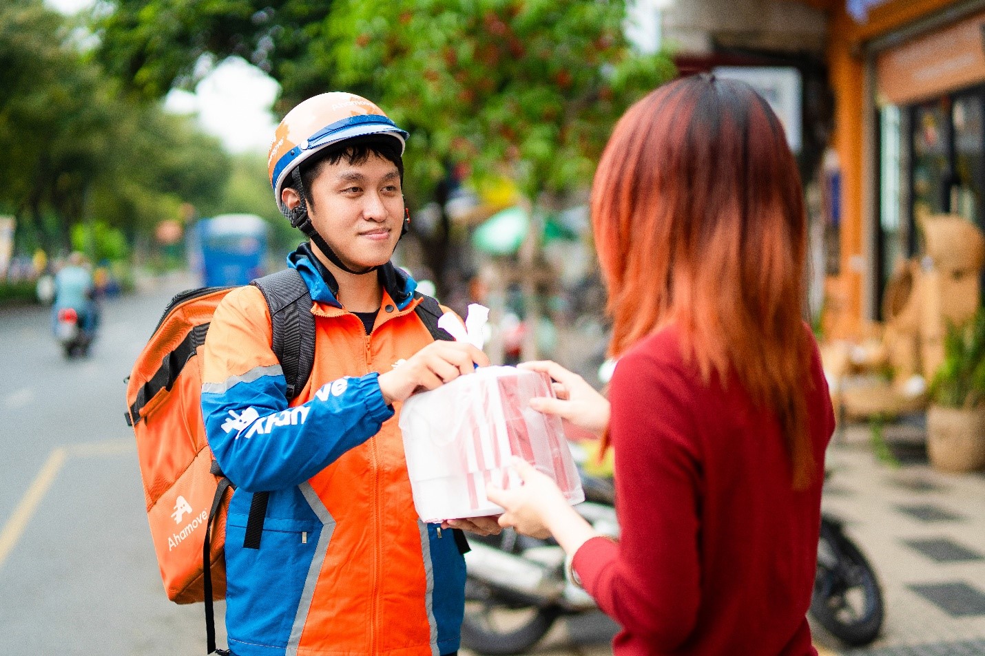 Ahamove tiên phong trong cuộc đua giao hàng nội thành với chiến lược công nghệ chuyên biệt - Ảnh 2.