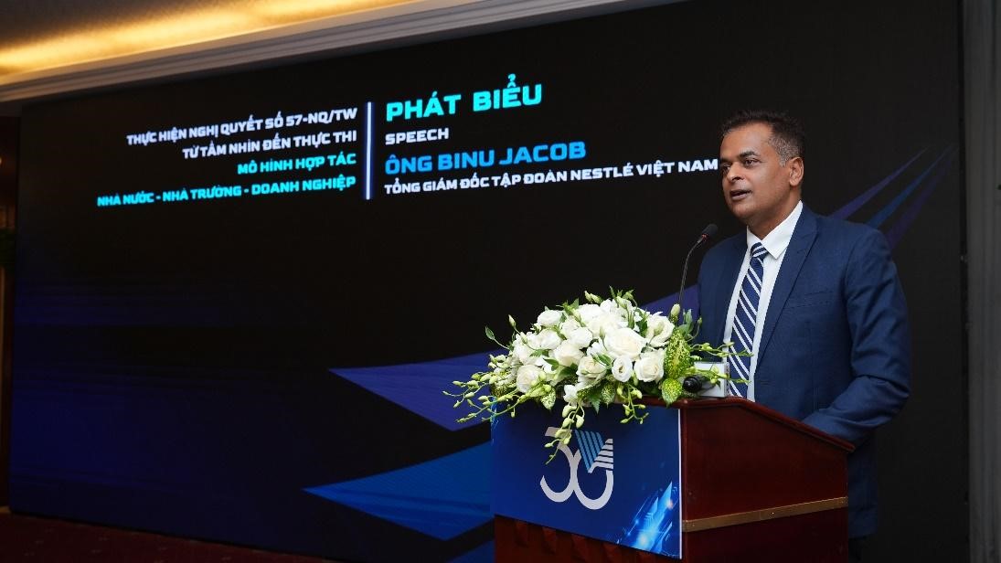 Nestlé Việt Nam ký kết hợp tác ĐH Quốc gia TP.HCM thực thi mô hình ‘3 nhà’- Ảnh 2.