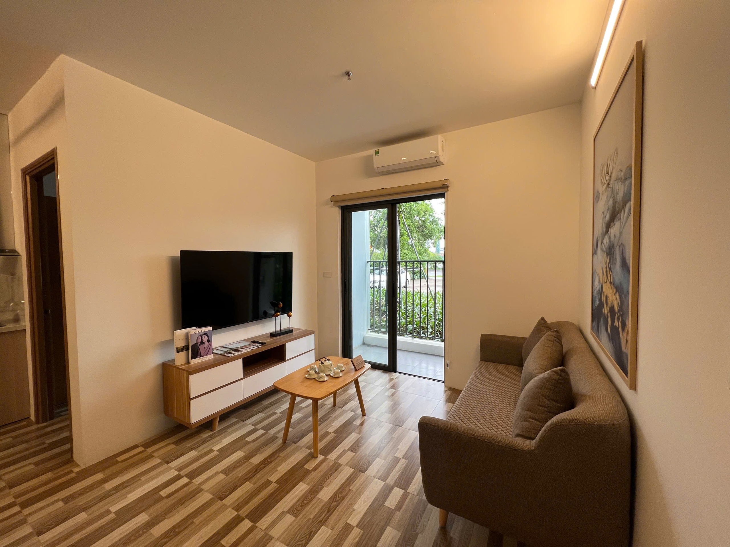 ມອບໂຄງການເຮືອນຢູ່ທີ່ສັງຄົມນິຍົມຢູ່ເມືອງເຫ້ວ - ຮູບທີ 3. Bàn giao dự án nhà ở xã hội được nhiều người 'săn đón' tại Huế- Ảnh 3.