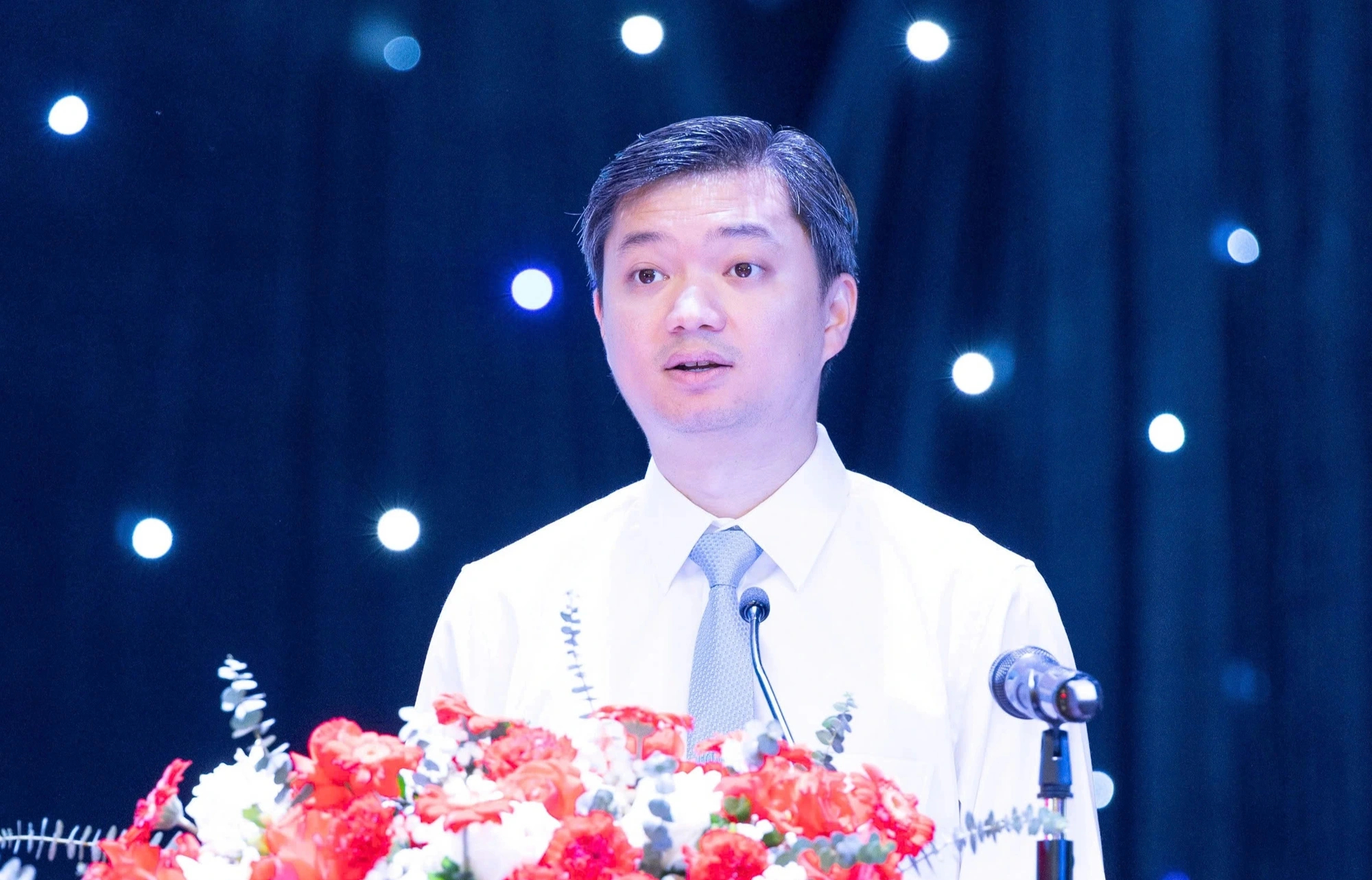 Học và làm theo Bác: Thước đo quan trọng cho giới trẻ hiện đại - Ảnh 1. Học và làm theo Bác: Thước đo quan trọng cho giới trẻ hiện đại - Ảnh 1.
