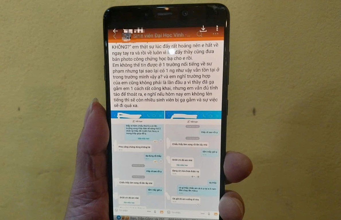 - Foto 1.  - Ảnh 1.