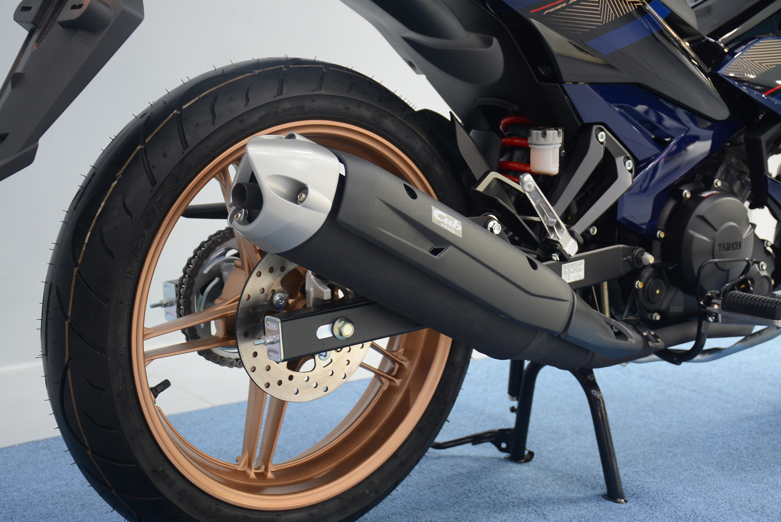 Xe c&ocirc;n tay Yamaha Y15ZR SE nhập khẩu Malaysia về Việt Nam, chỉ c&oacute; 25 chiếc - Ảnh 9.