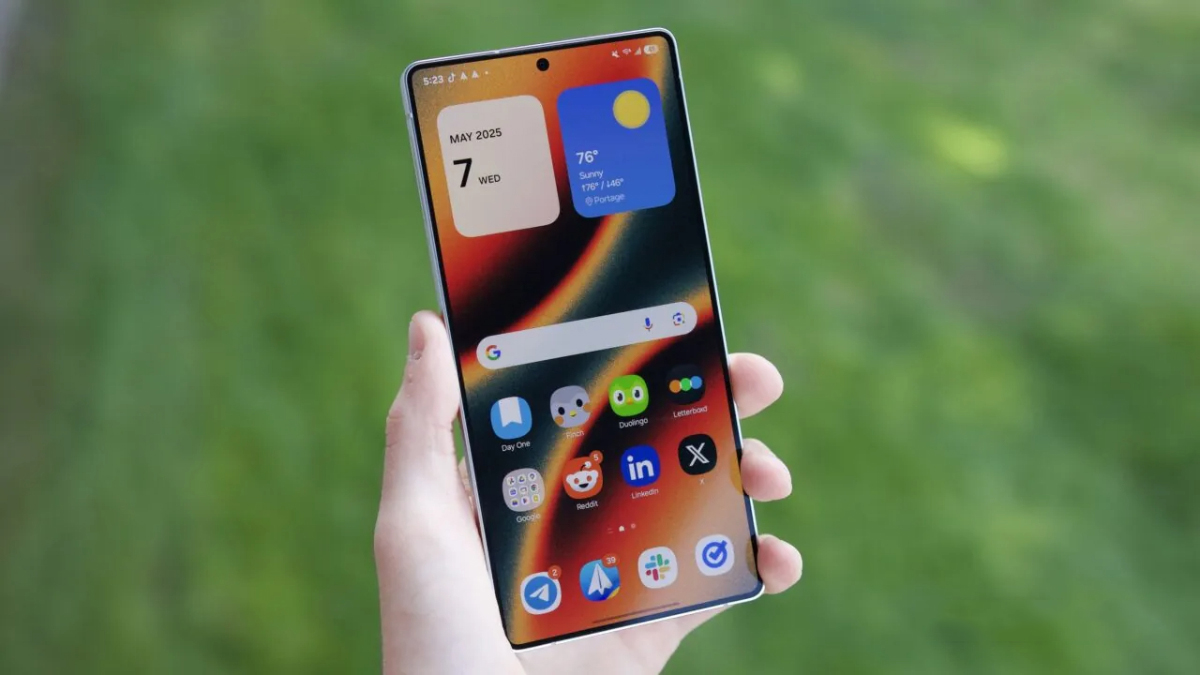 Samsung bắt đầu triển khai One UI 8 beta cho Galaxy S25 - Ảnh 1.