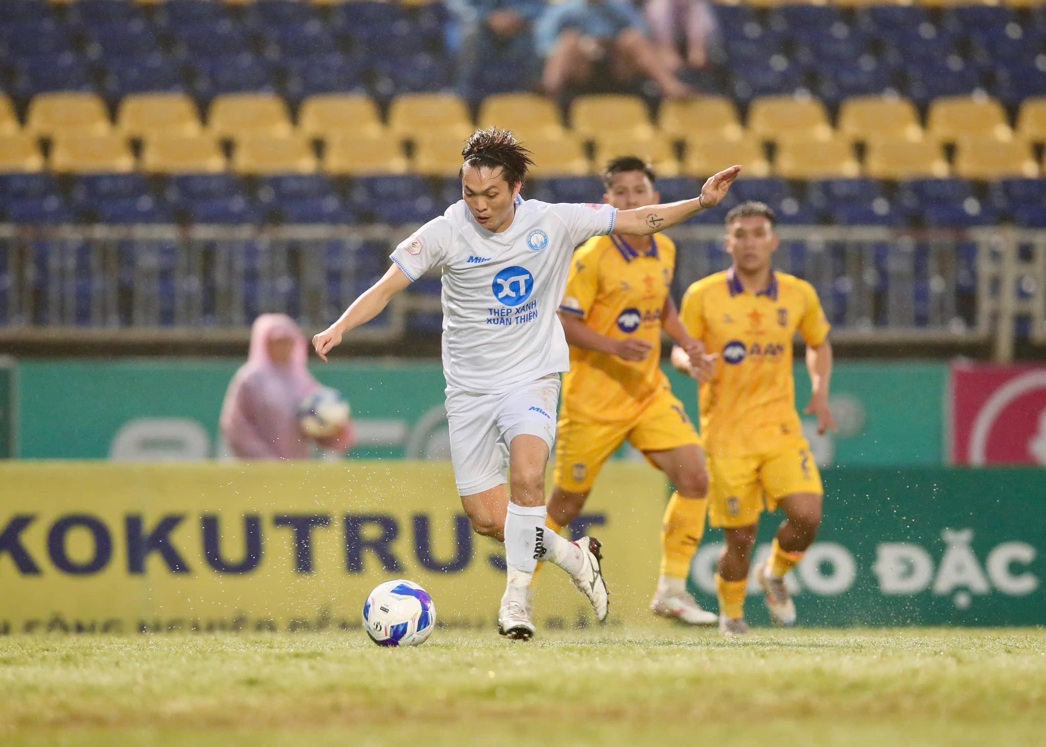 Lịch thi đấu vòng 25 V-League: ‘Chốt’ nhà vô địch, xác định đội xuống hạng và đá play-off? Lịch thi đấu vòng 25 V-League: ‘Chốt’ nhà vô địch, xác định đội xuống hạng và đá play-off?