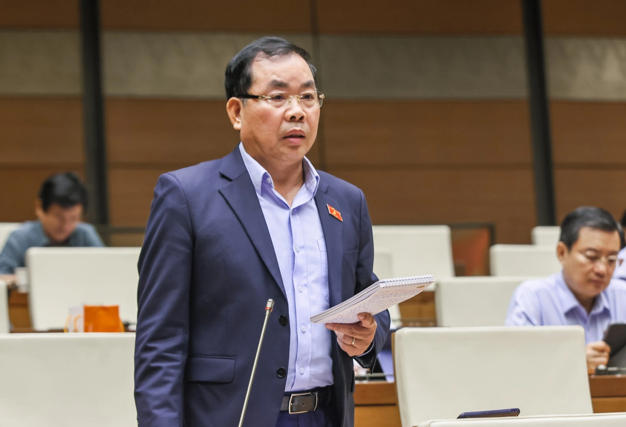Bộ trưởng Tài chính: 'Vướng thì sửa chứ không thể bỏ luật Đấu thầu'- Ảnh 1. Bộ trưởng Tài chính: 'Vướng thì sửa chứ không thể bỏ luật Đấu thầu'- Ảnh 1.