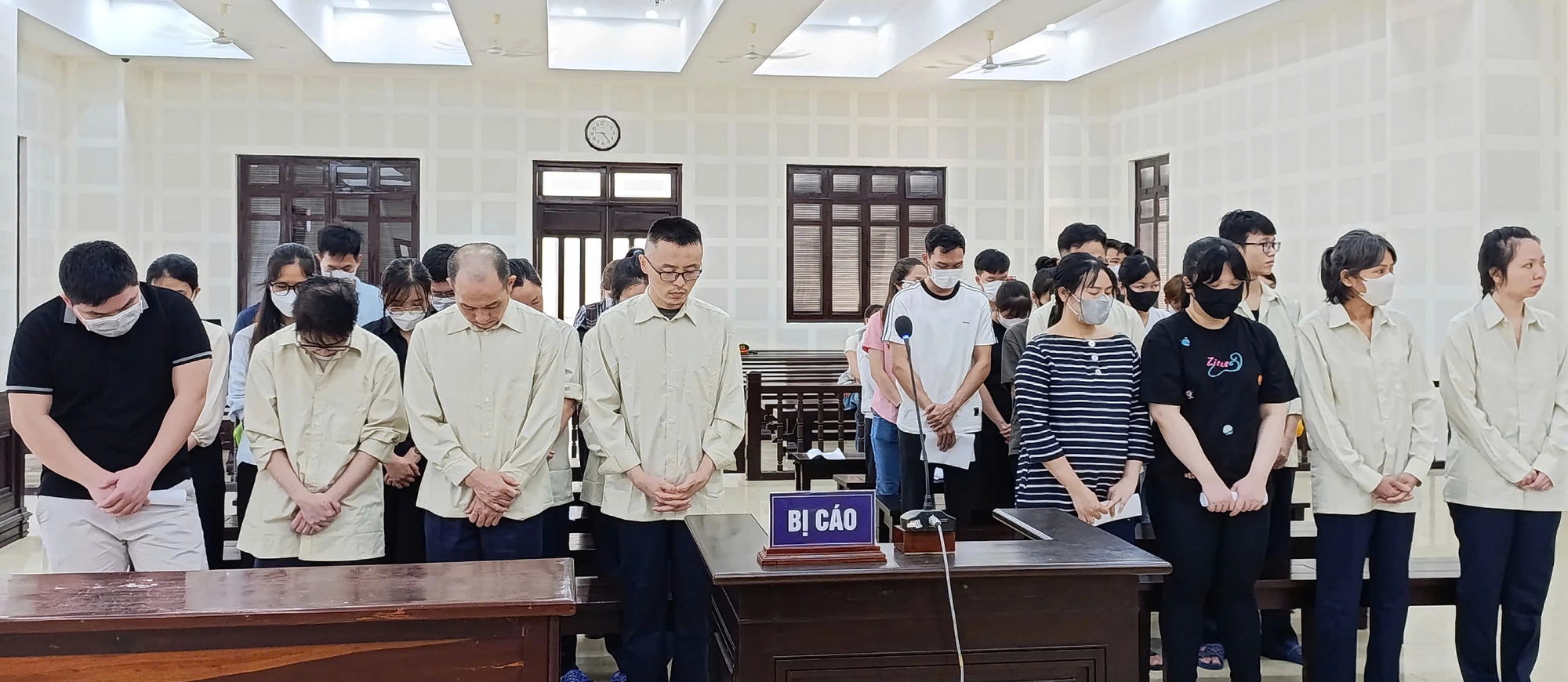 Người Trung Quốc lập các công ty công nghệ núp bóng cho vay nặng lãi  - Ảnh 2.