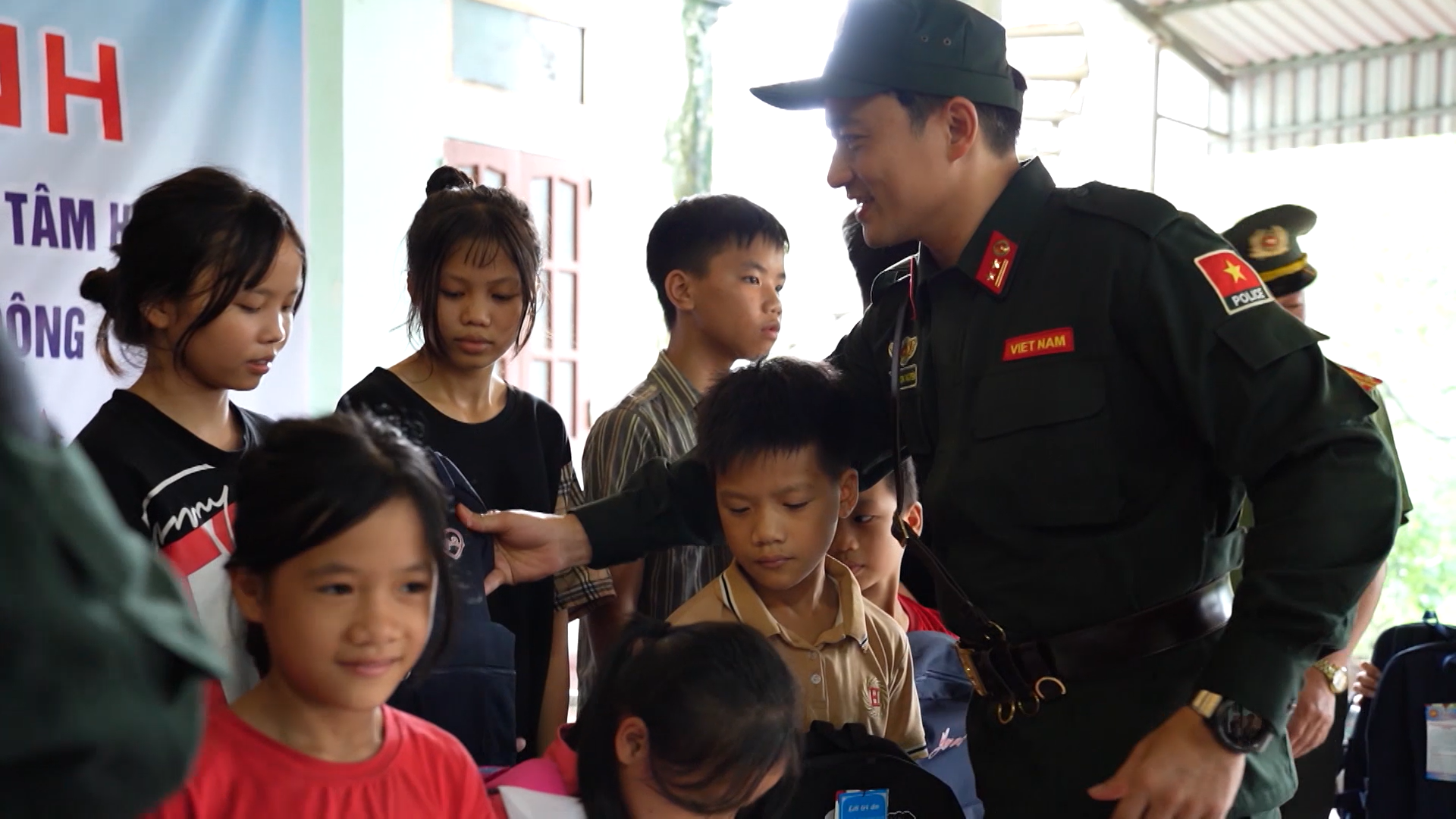 Cảnh s&aacute;t Việt Nam chuẩn bị G&igrave;n giữ h&ograve;a b&igrave;nh tại cộng h&ograve;a trung phi - Ảnh 2.