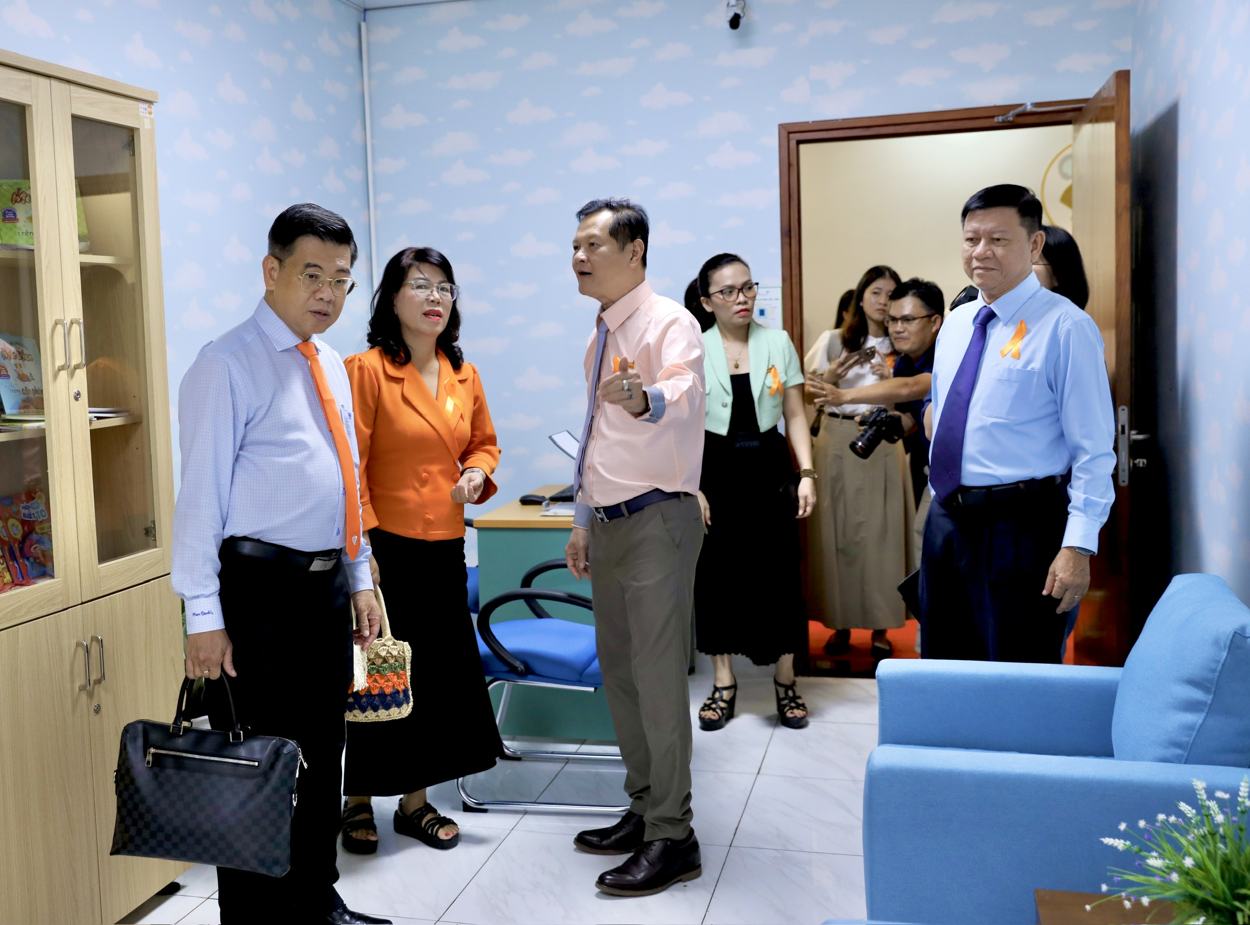 TP.HCM: Thêm mô hình một cửa hỗ trợ nạn nhân bạo lực tại 3 bệnh viện lớn - Ảnh 2.