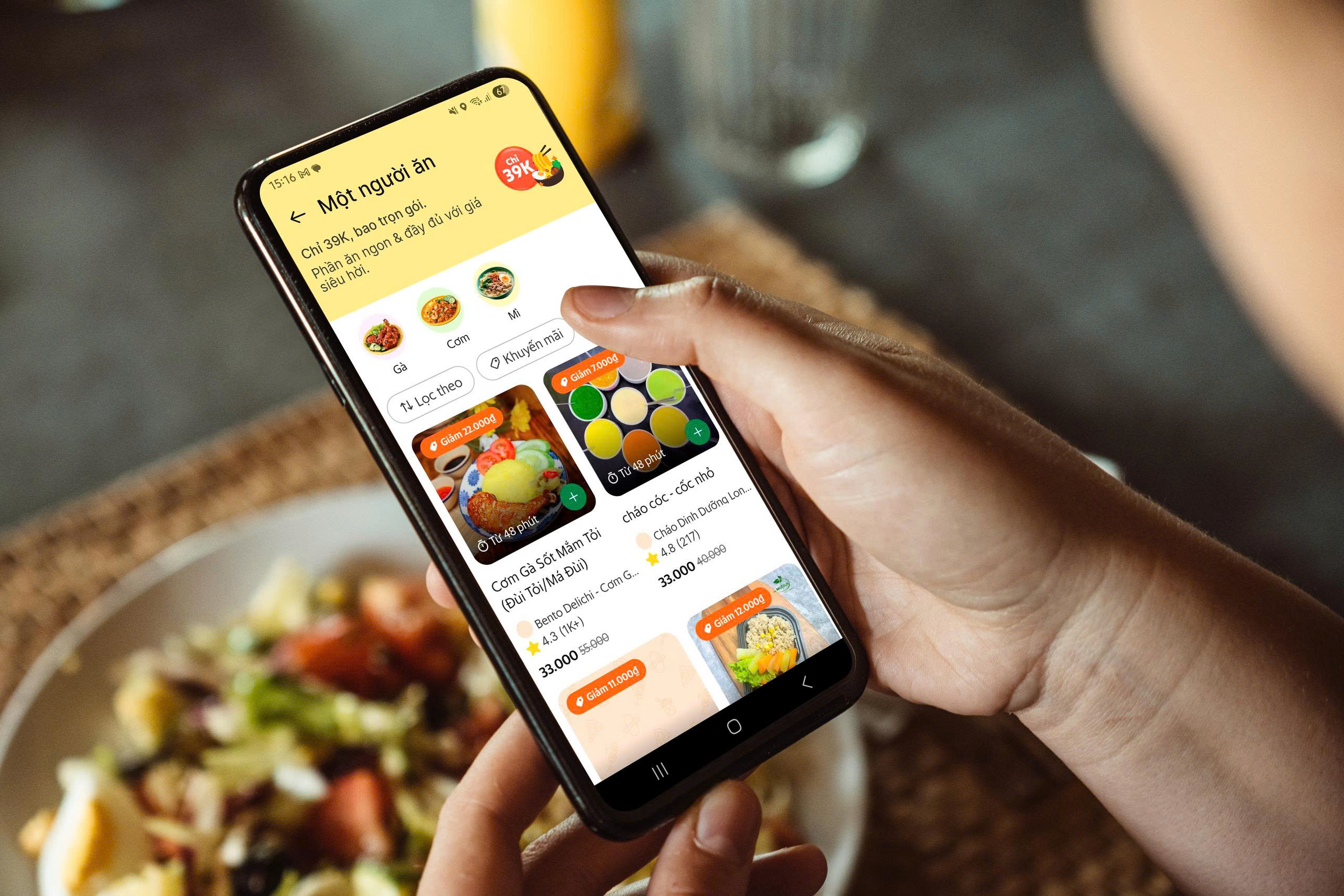 GrabFood ra mắt bộ sưu tập 'một người ăn' - Ảnh 1.