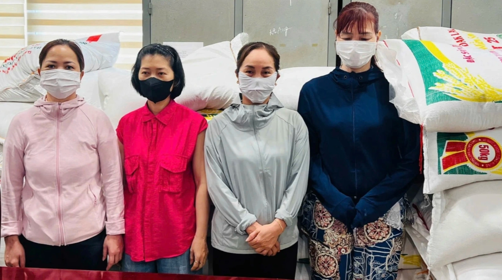 2 chủ tiệm bán hơn 17 tấn gạo ST25 giả bị khởi tố - Ảnh 1.