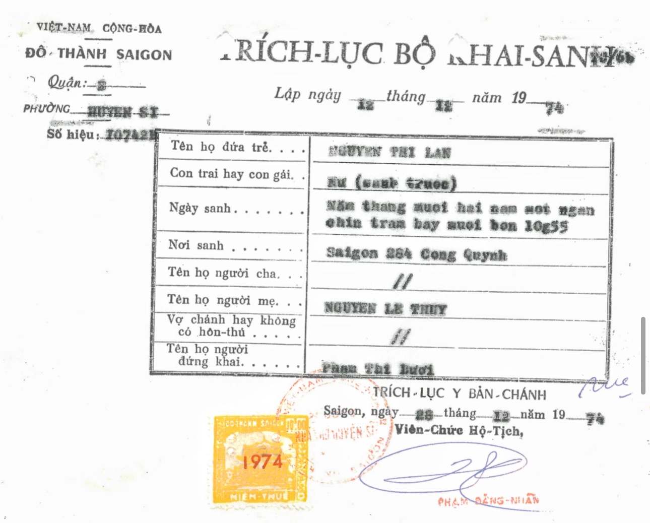 Bí ẩn giấy khai sinh và hành trình tìm mẹ ruột của chị em song sinh người Mỹ - Ảnh 2.