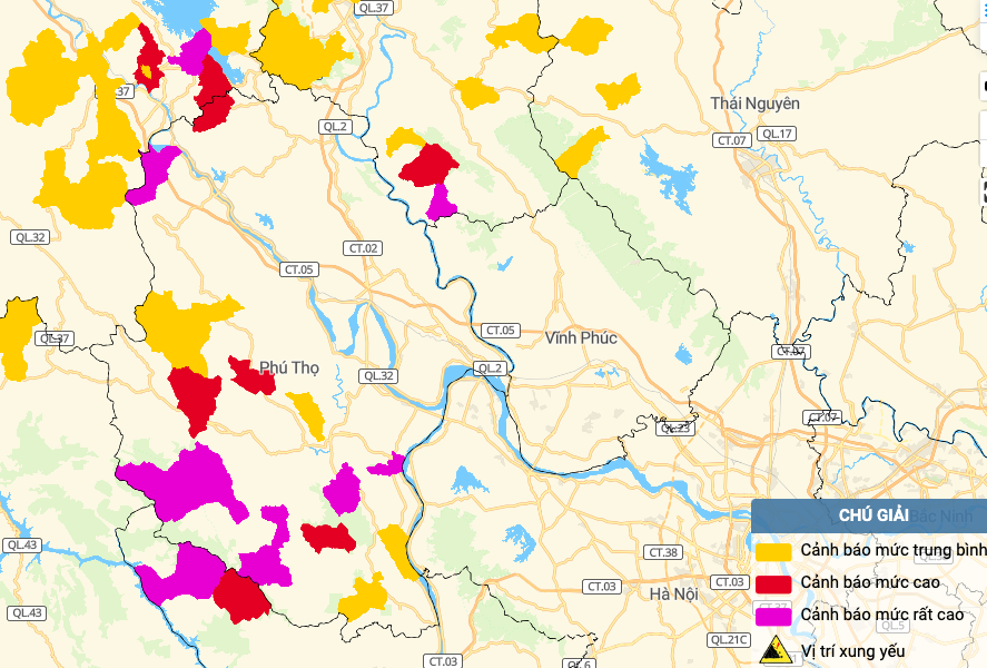 Mưa lớn hơn 192 mm, 5 tỉnh 'nguy cơ rất cao' có lũ quét, sạt lở đất - Ảnh 1.