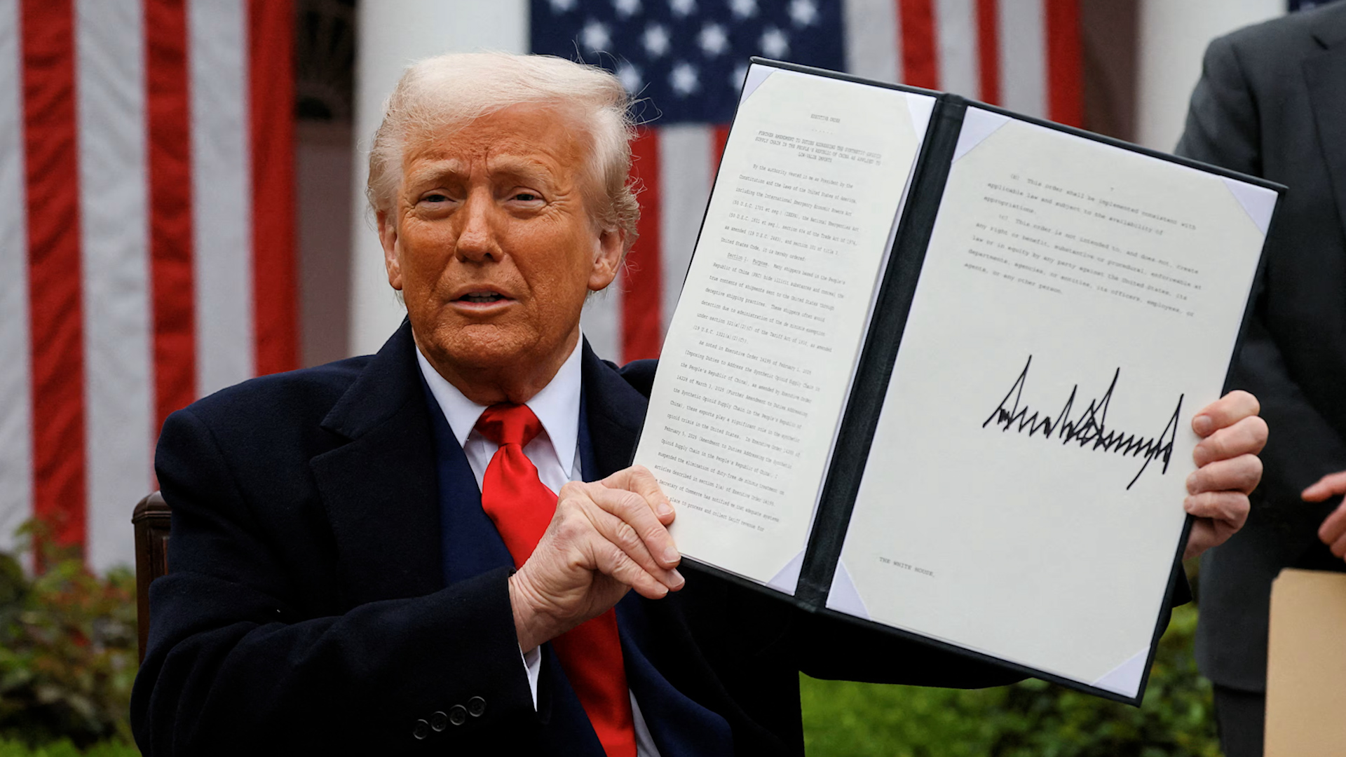 Tòa án thương mại Mỹ chặn thuế quan ‘Ngày giải phóng’ của ông Trump - Ảnh 1.