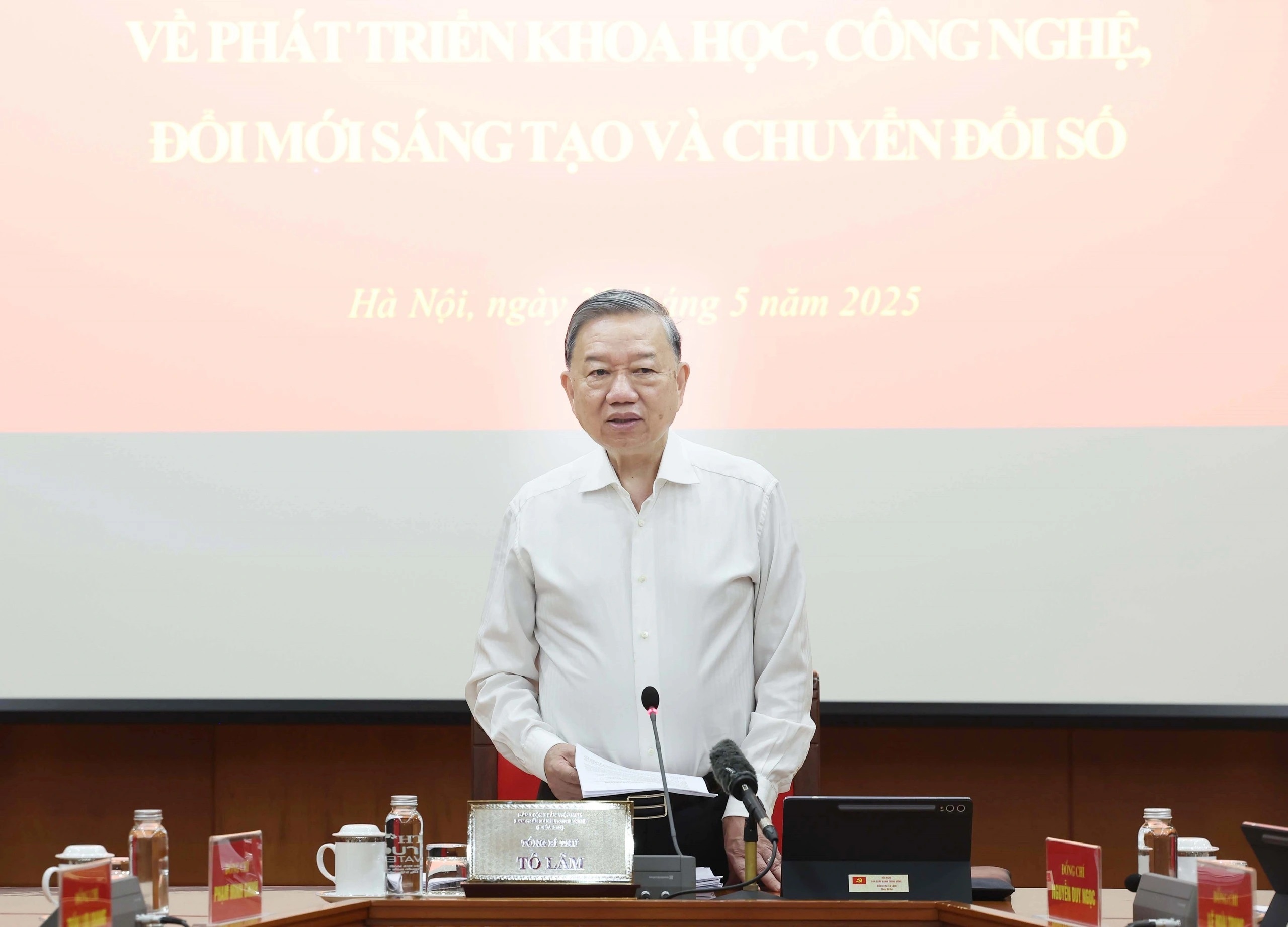 Sớm triển khai sản phẩm công nghệ chiến lược  của Việt Nam - Ảnh 1.