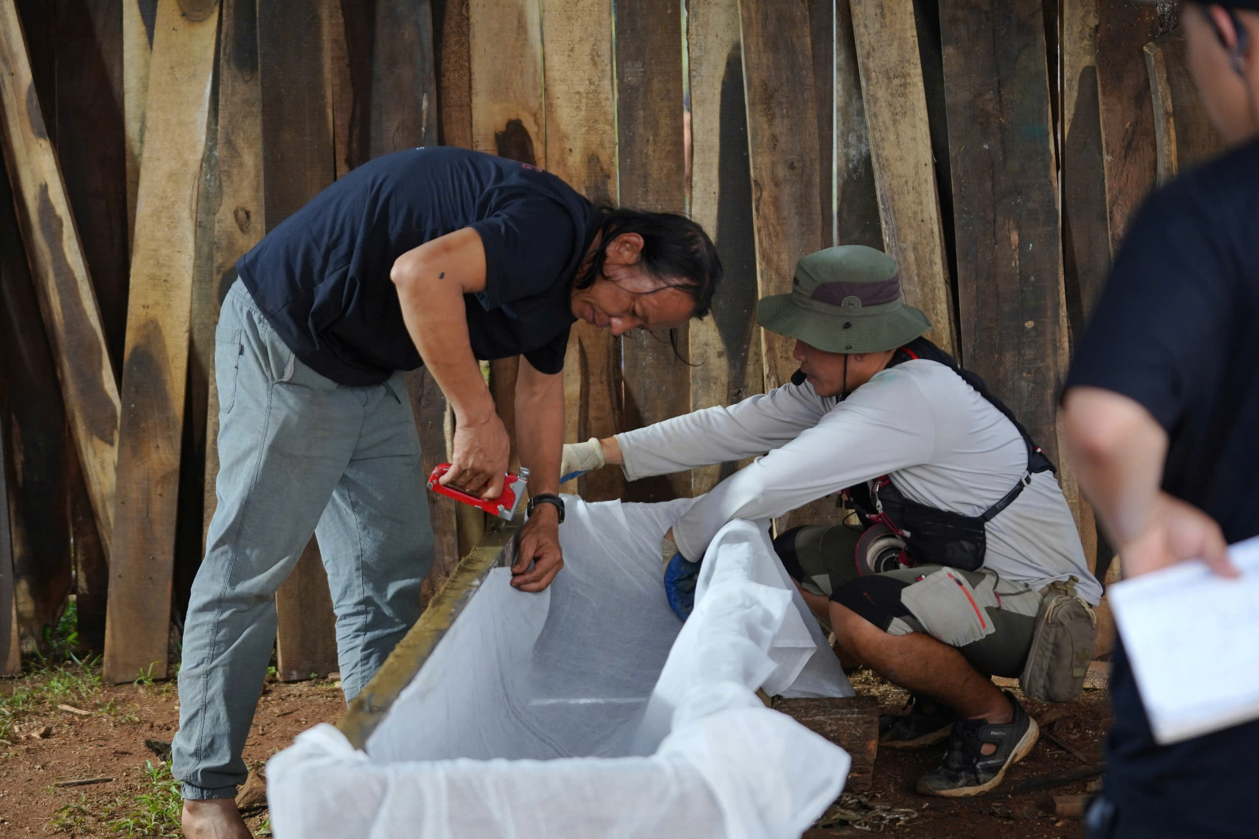 Phạm Hùng 'lang bạt kỳ hồ' cùng phim ảnh - Ảnh 4.