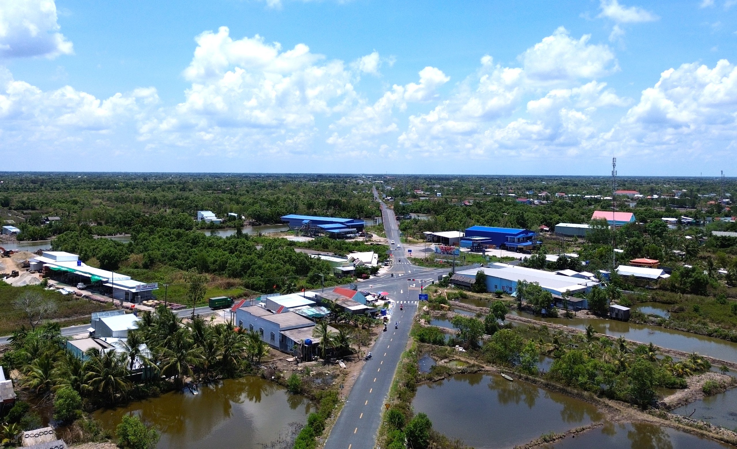 Dự án ngàn tỉ kết nối đông - tây Cà Mau sắp về đích- Ảnh 5. Dự án ngàn tỉ kết nối đông - tây Cà Mau sắp về đích- Ảnh 5.