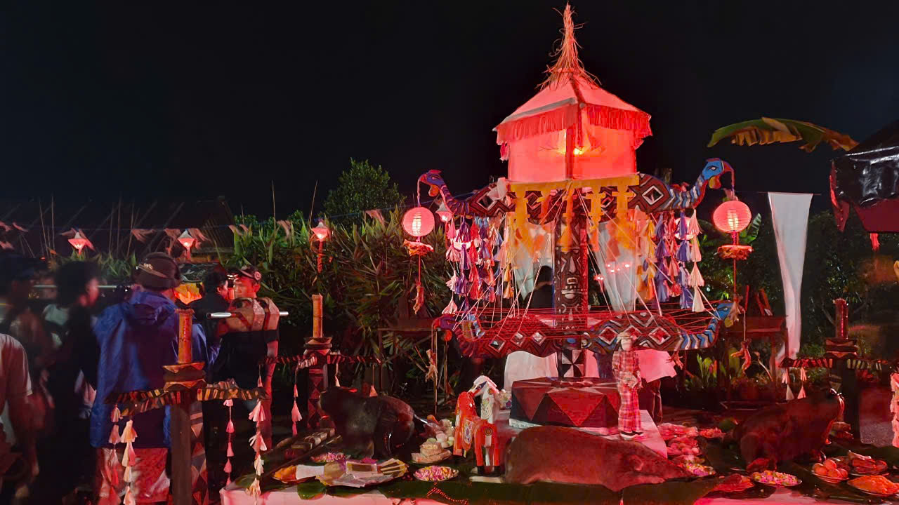 Phạm Hùng 'lang bạt kỳ hồ' cùng phim ảnh - Ảnh 3.