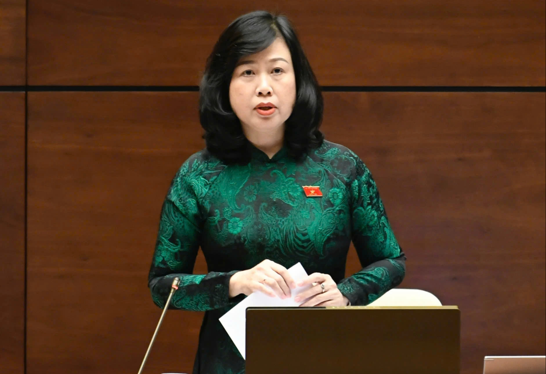 Bộ trưởng Y tế báo cáo việc thực hiện lời hứa quản lý dược phẩm, mỹ phẩm- Ảnh 1. Bộ trưởng Y tế báo cáo việc thực hiện lời hứa quản lý dược phẩm, mỹ phẩm- Ảnh 1.
