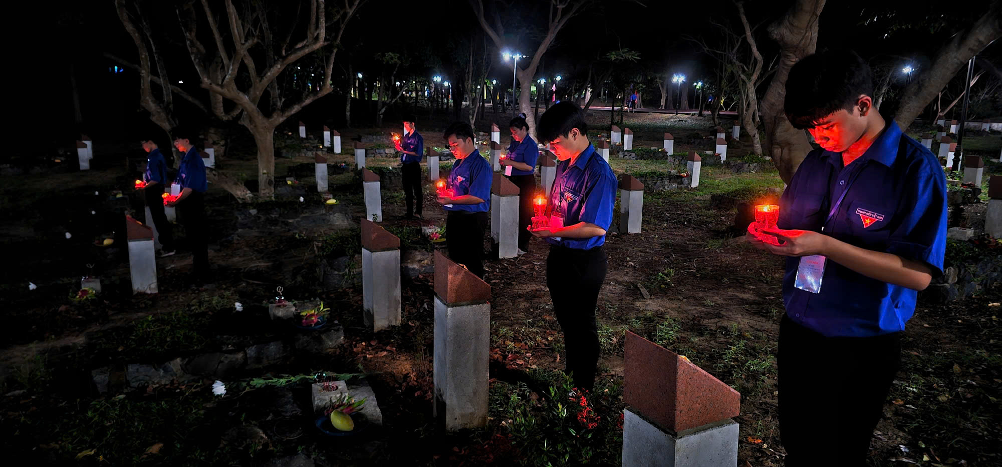 Thủ tướng Chính phủ Phạm Minh Chính dự lễ kỷ 50 năm giải phóng Côn Đảo - Ảnh 2. Thủ tướng Chính phủ Phạm Minh Chính dự lễ kỷ 50 năm giải phóng Côn Đảo - Ảnh 2.