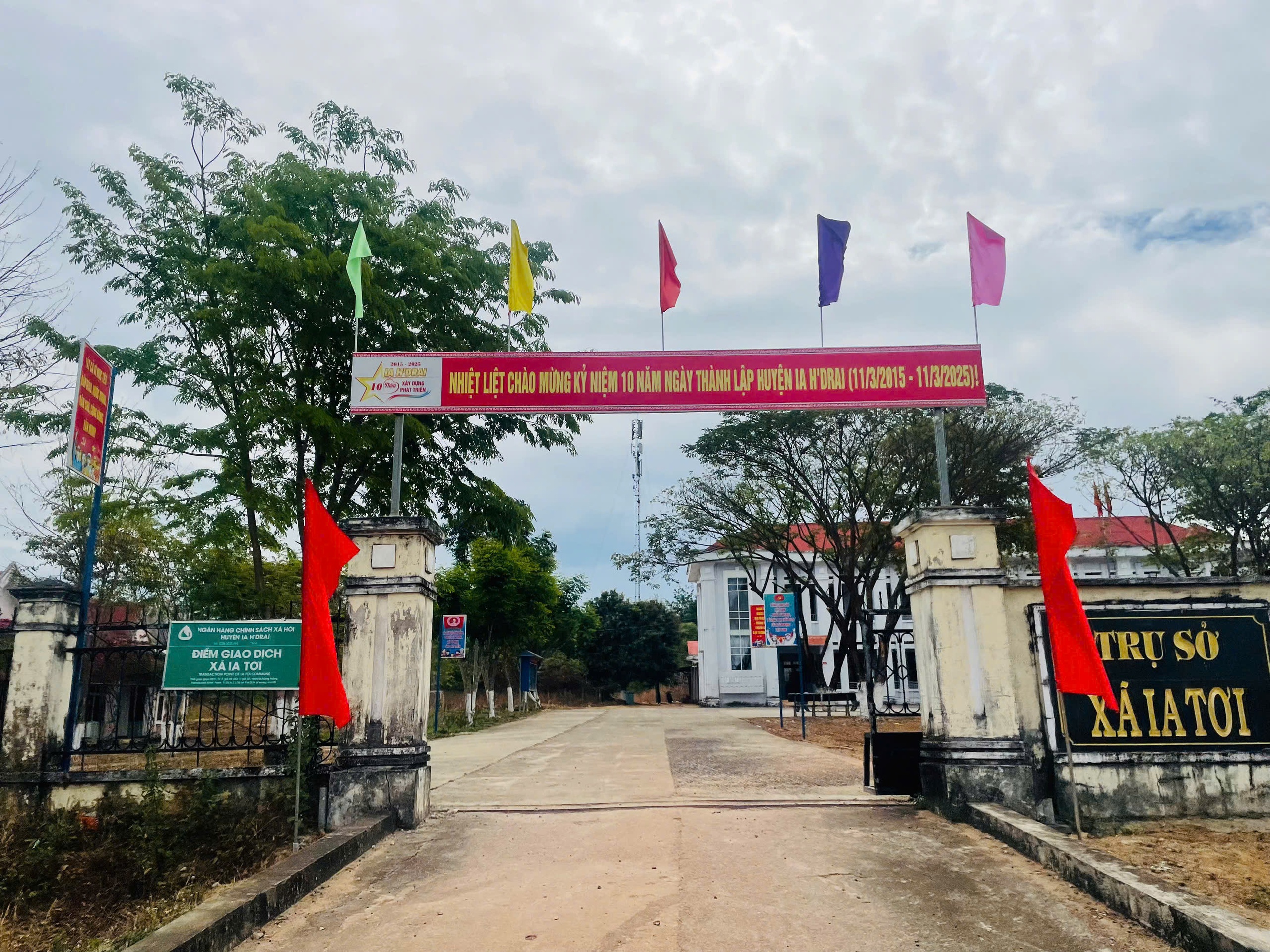 Sau sắp xếp một xã ở Kon Tum rộng hơn 760 km2 - Ảnh 1.