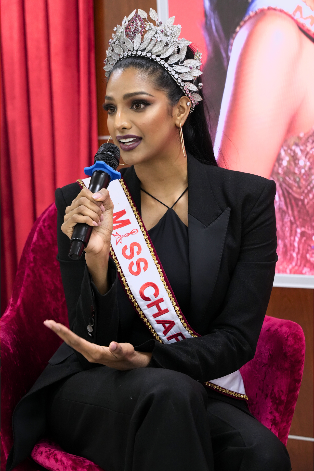 Nhan sắc đương kim Miss Charm sau gần nửa năm đăng quang tại Việt Nam - Ảnh 6.
