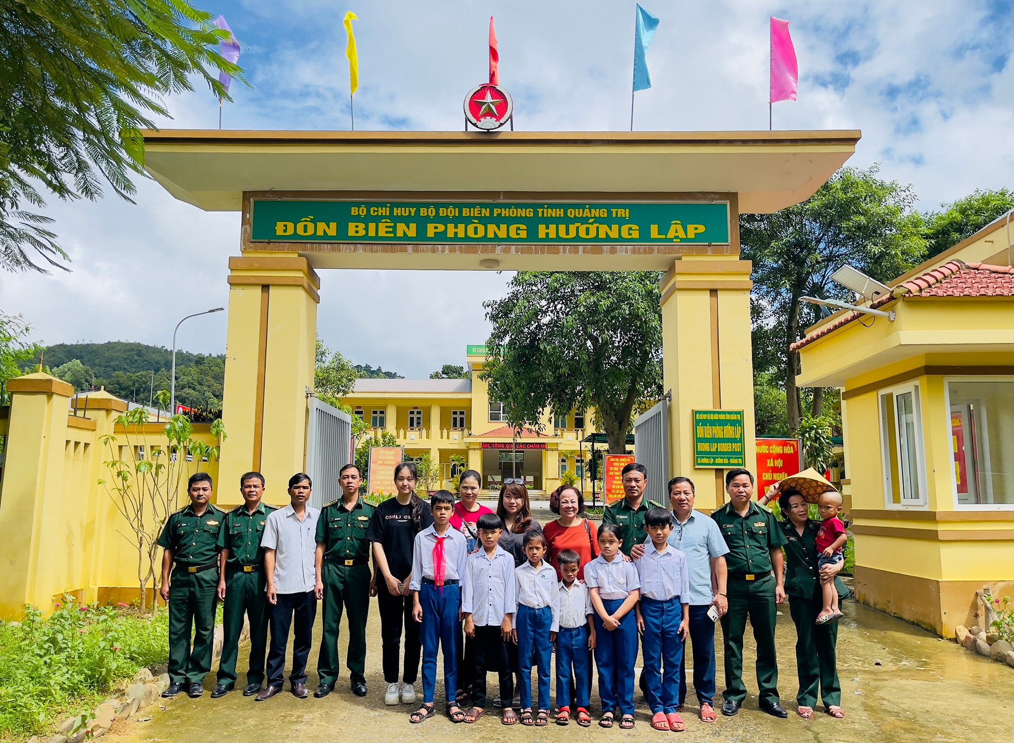 Kỷ niệm 70 năm thành lập đồn biên phòng đầu tiên giới tuyến phía tây Quảng Trị- Ảnh 4. Kỷ niệm 70 năm thành lập đồn biên phòng đầu tiên giới tuyến phía tây Quảng Trị- Ảnh 4.